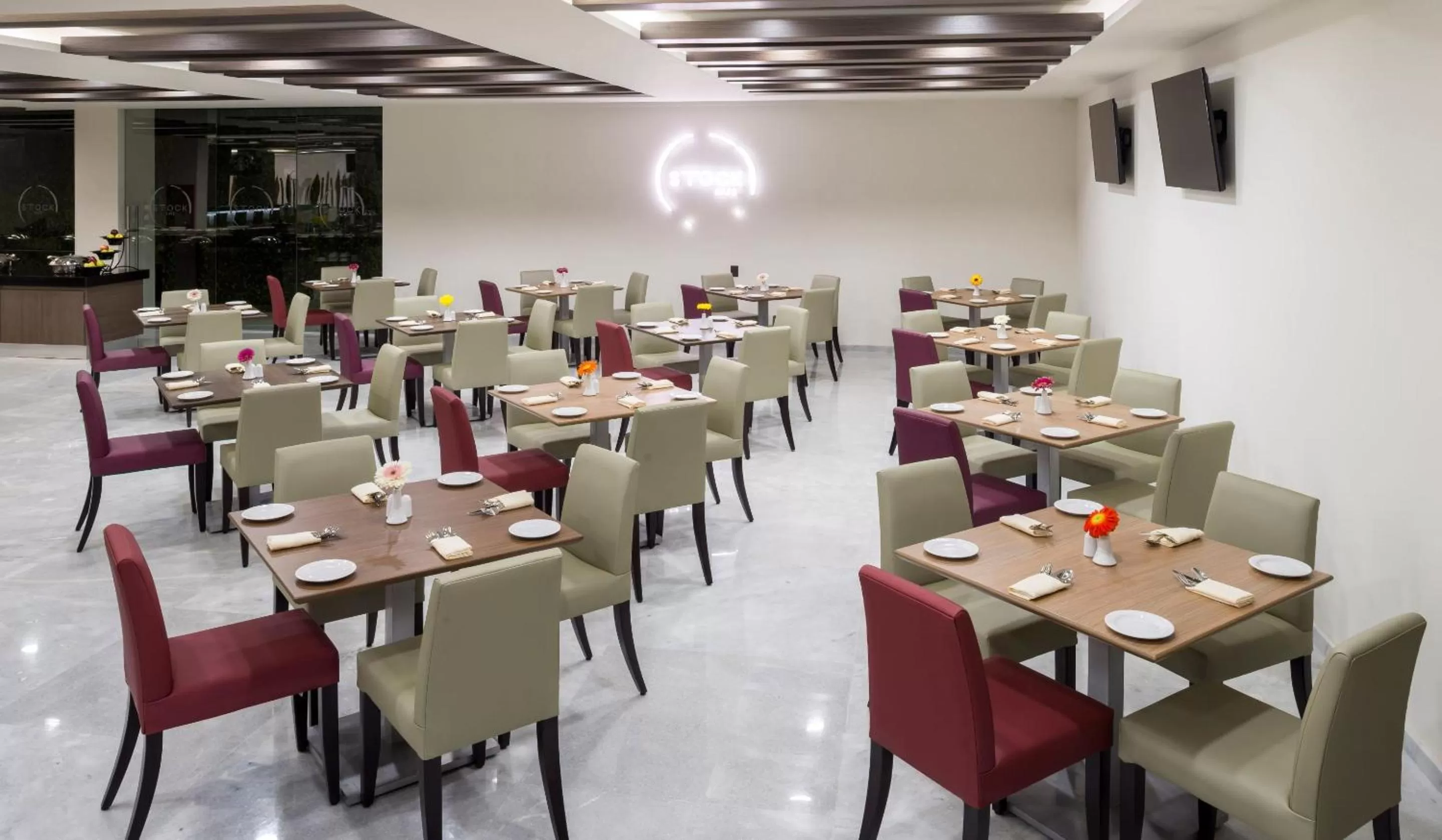 Restaurant/places to eat in Real Inn Celaya