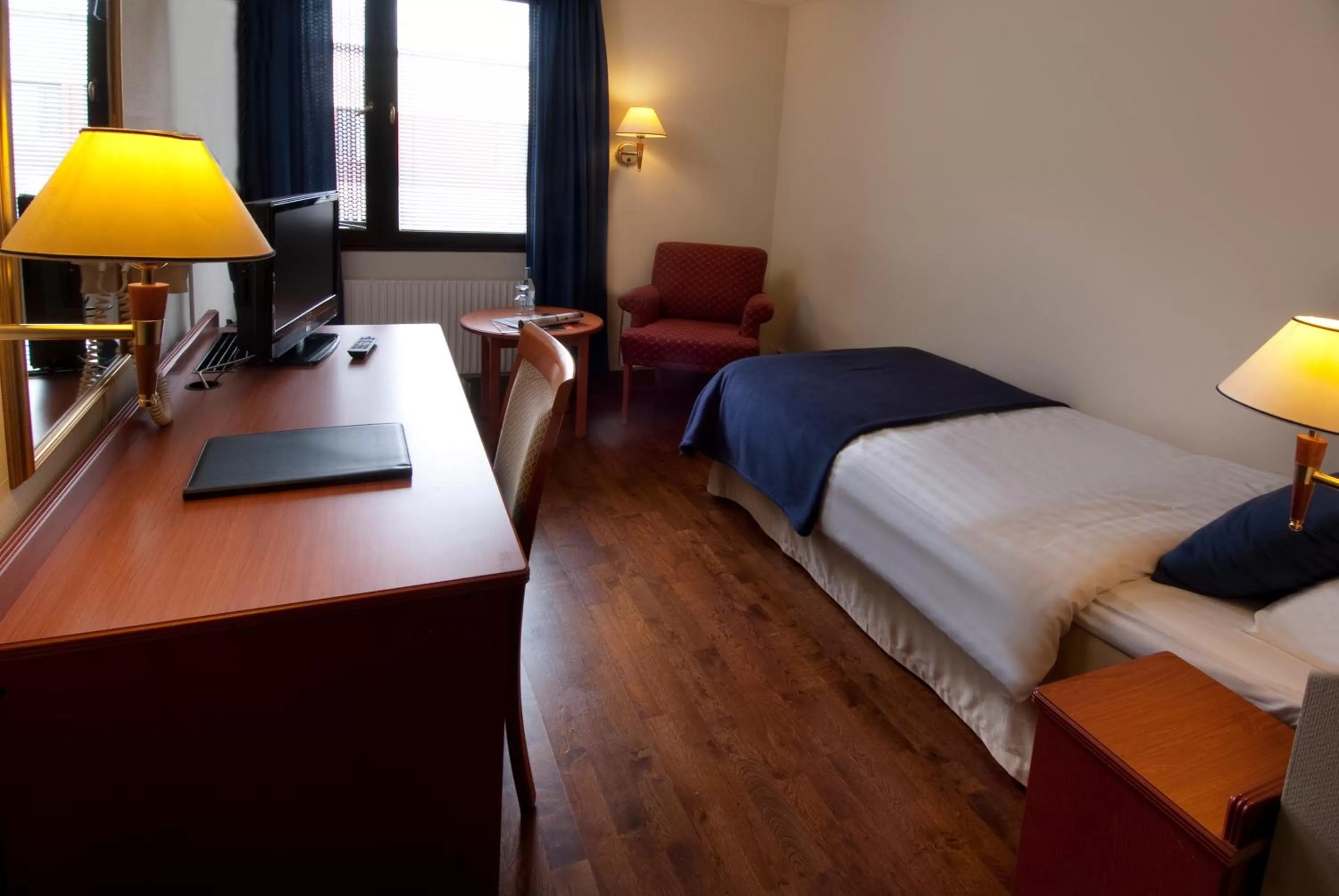 Photo of the whole room, Bed in Best Western Nya Star Hotel