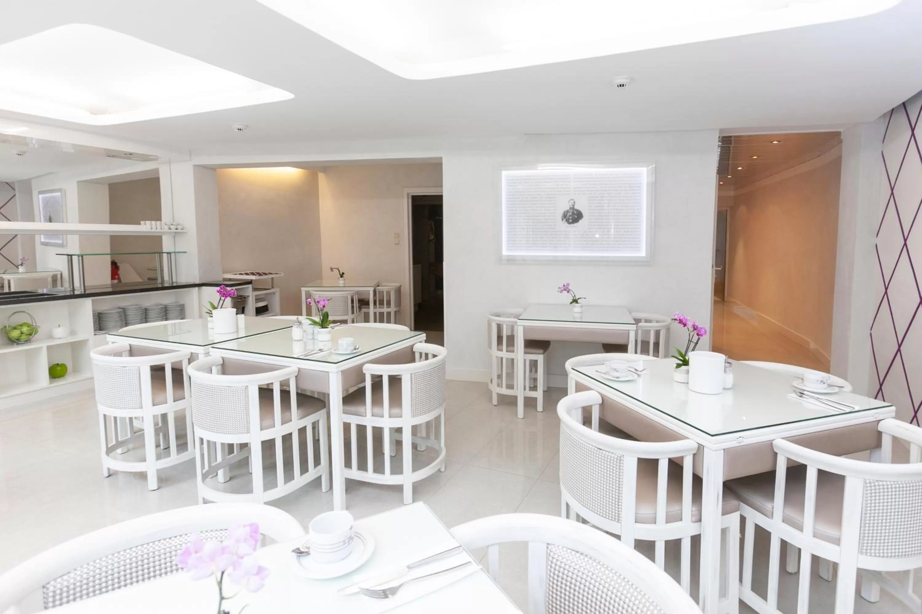 Dining area in Hotel Prinz Anton