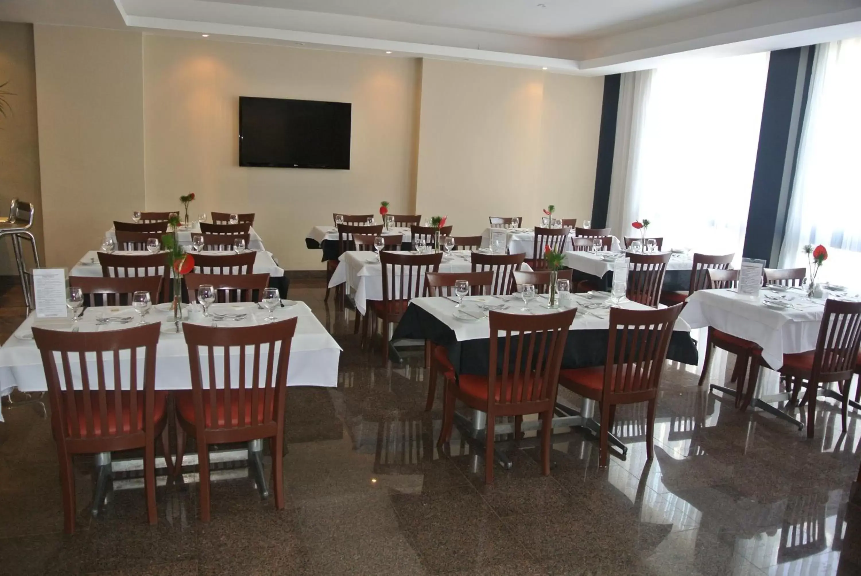 Restaurant/Places to Eat in Augusto's Rio Copa Hotel