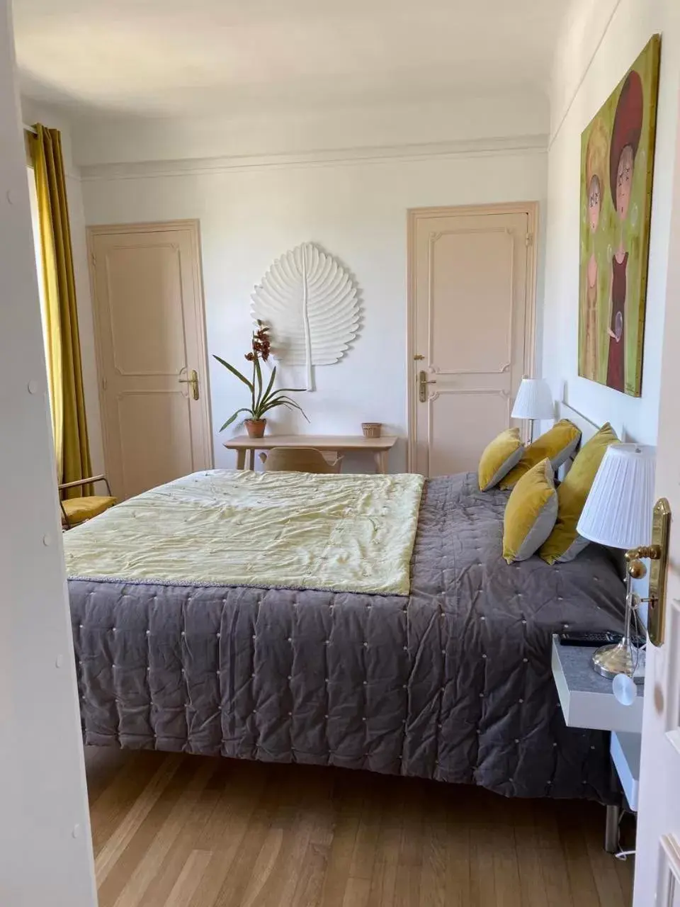 Bed in Villa Fresquet