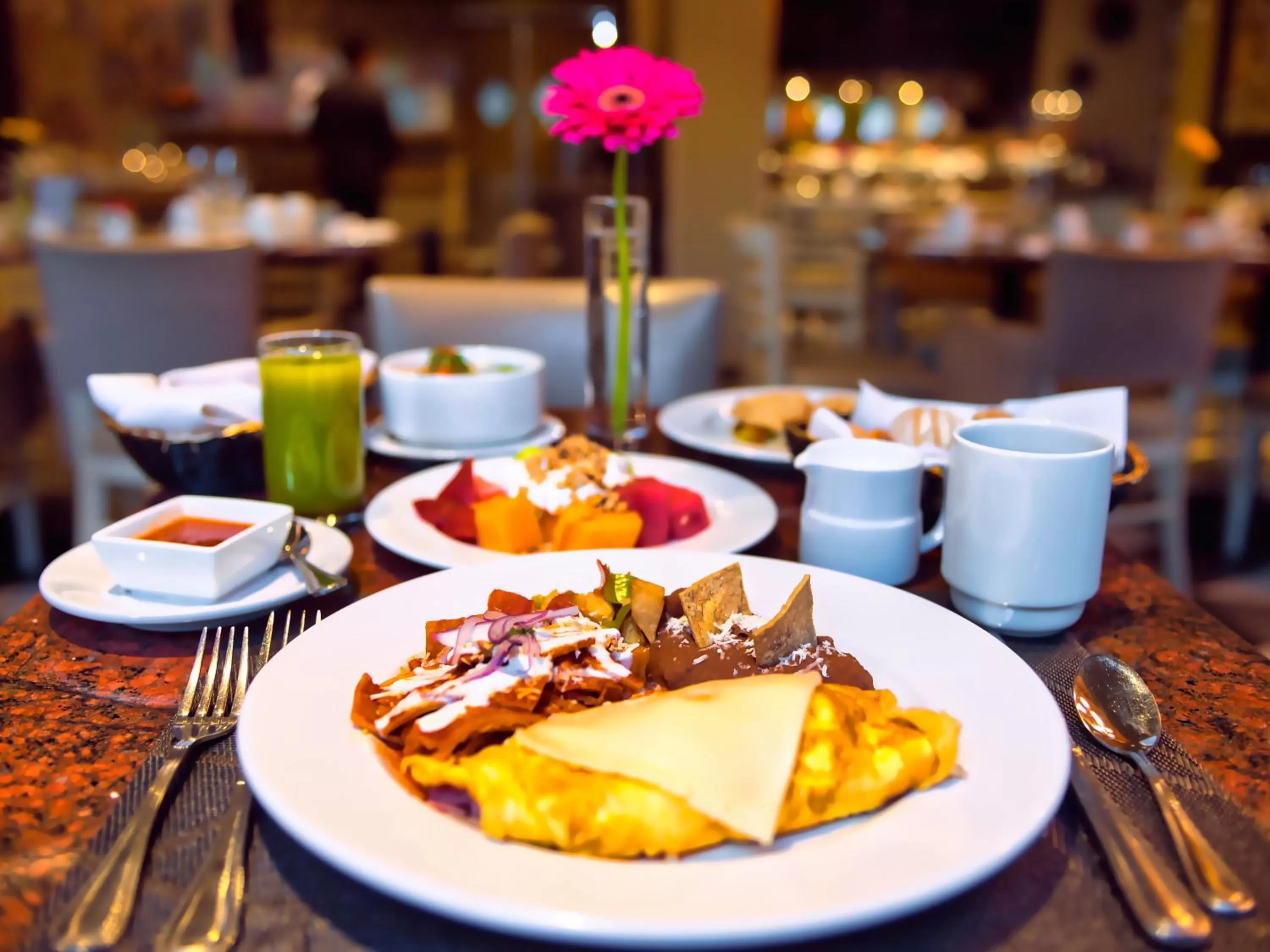 Hotel Lucerna Mexicali