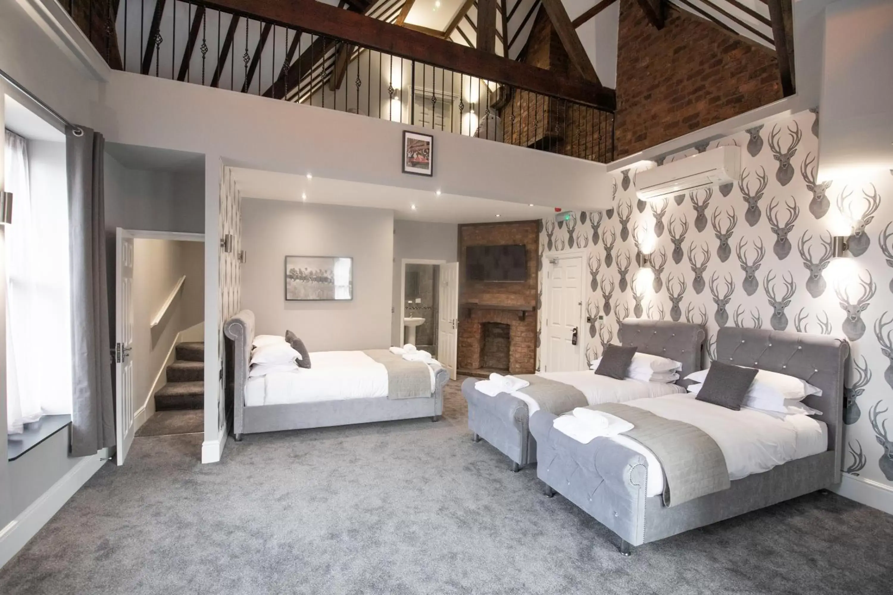 Bed in The Glebe Hotel Bed in The Glebe Hotel