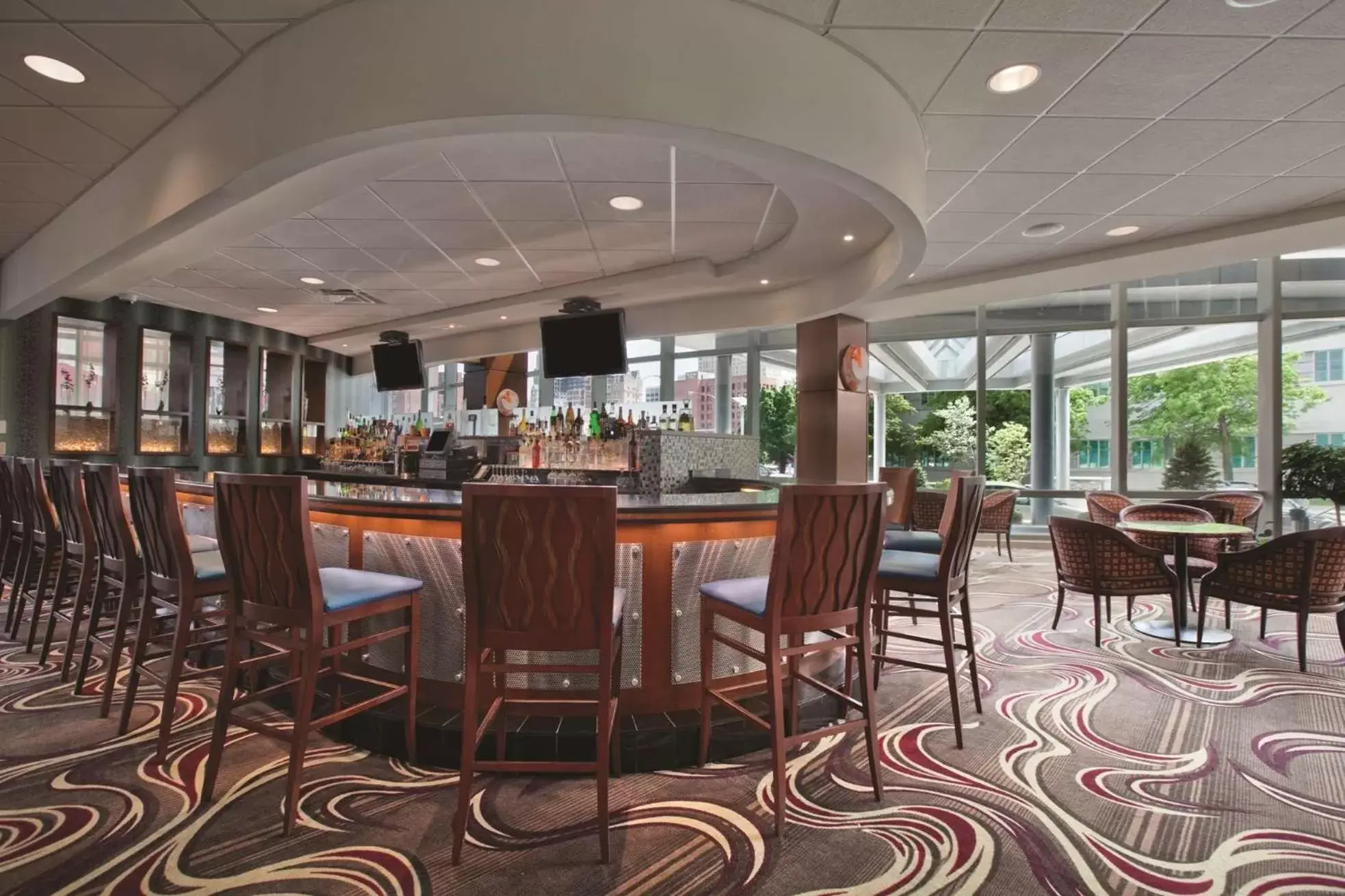 Lounge or bar, Restaurant/Places to Eat in Embassy Suites Buffalo