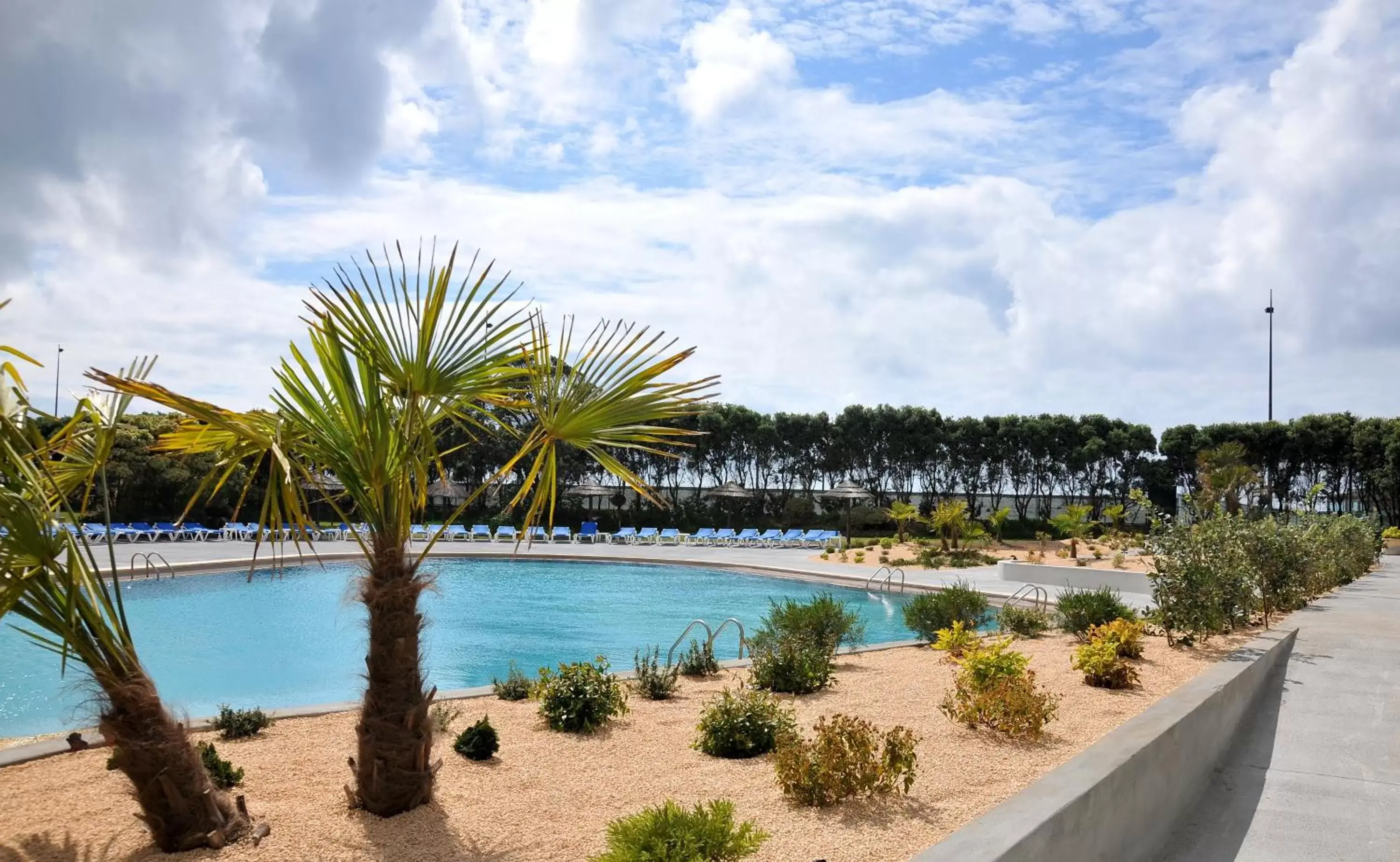 Swimming pool in Axis Vermar Conference & Beach Hotel