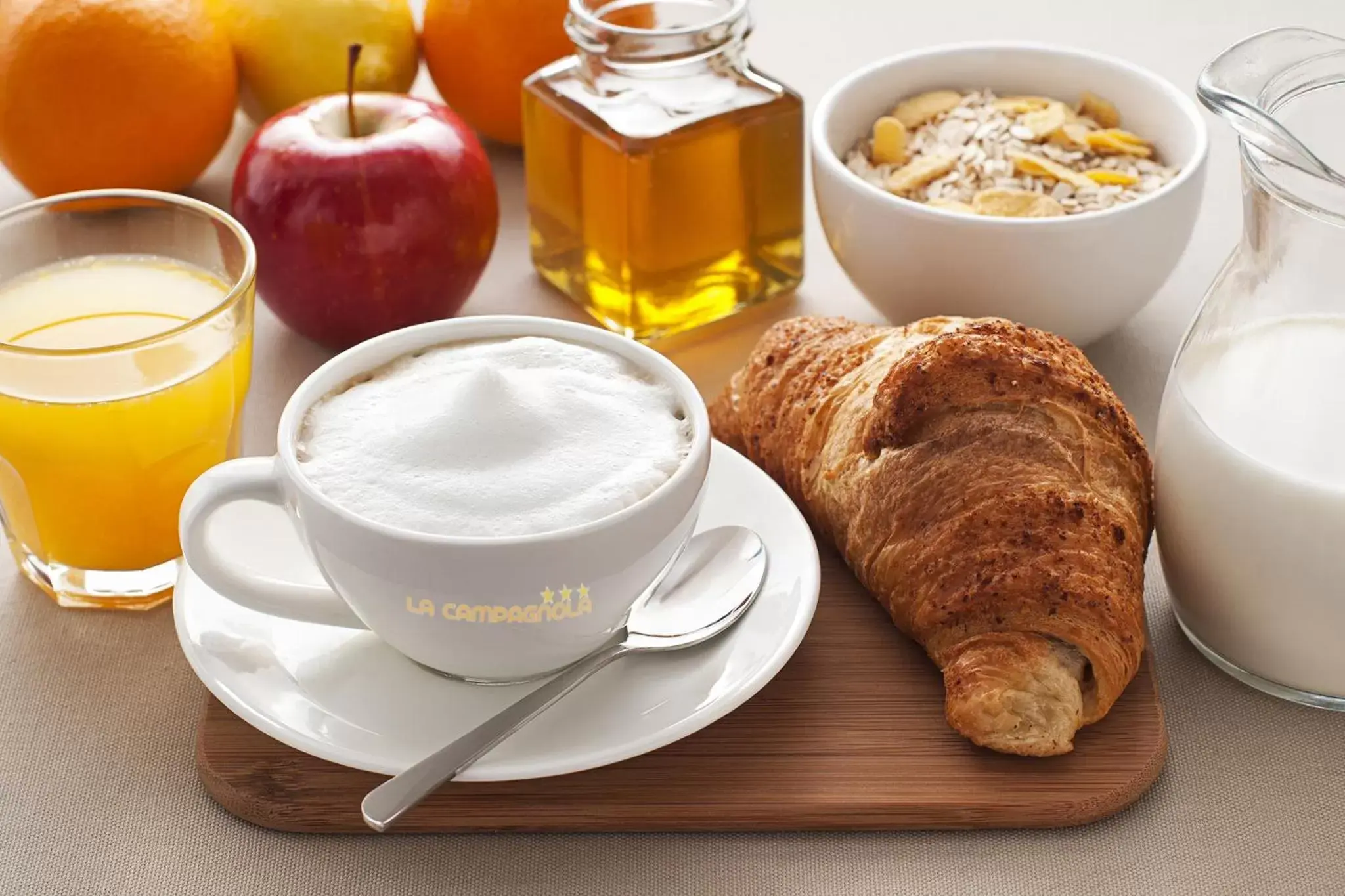Continental breakfast in Hotel La Campagnola