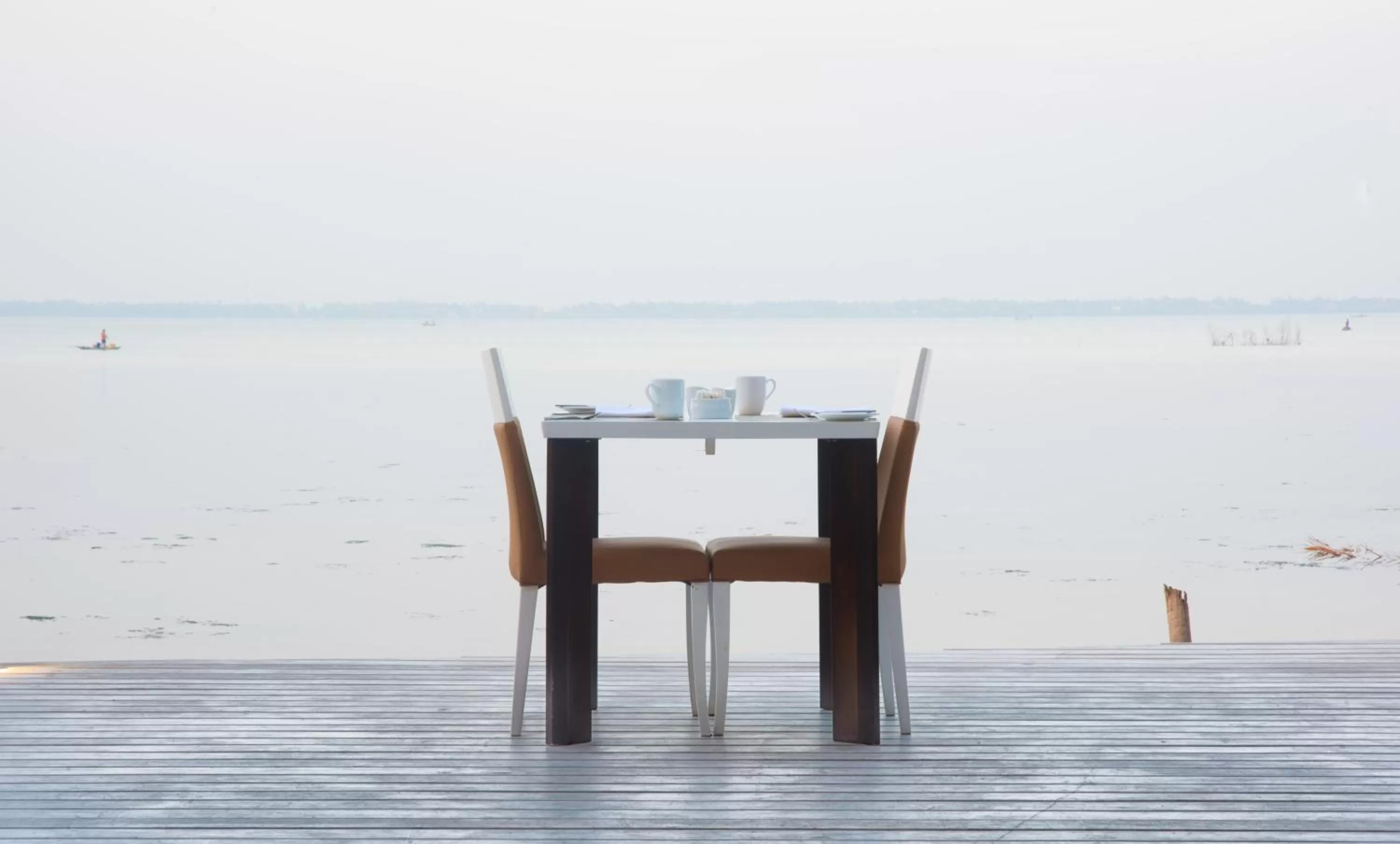 Restaurant/places to eat in Hush Lagoon 30