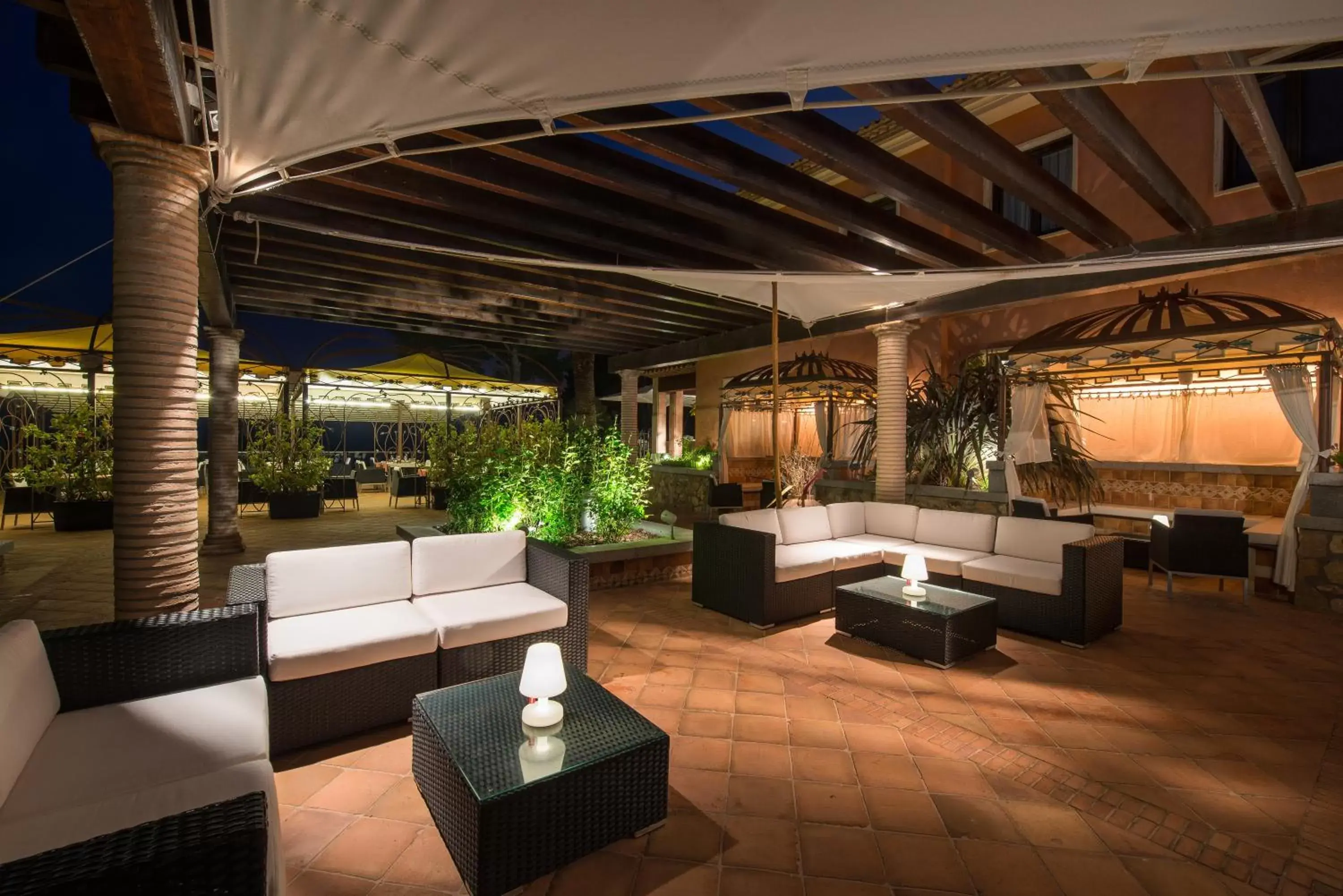Balcony/Terrace, Lobby/Reception in Hotel Cala del Pi - Adults Only