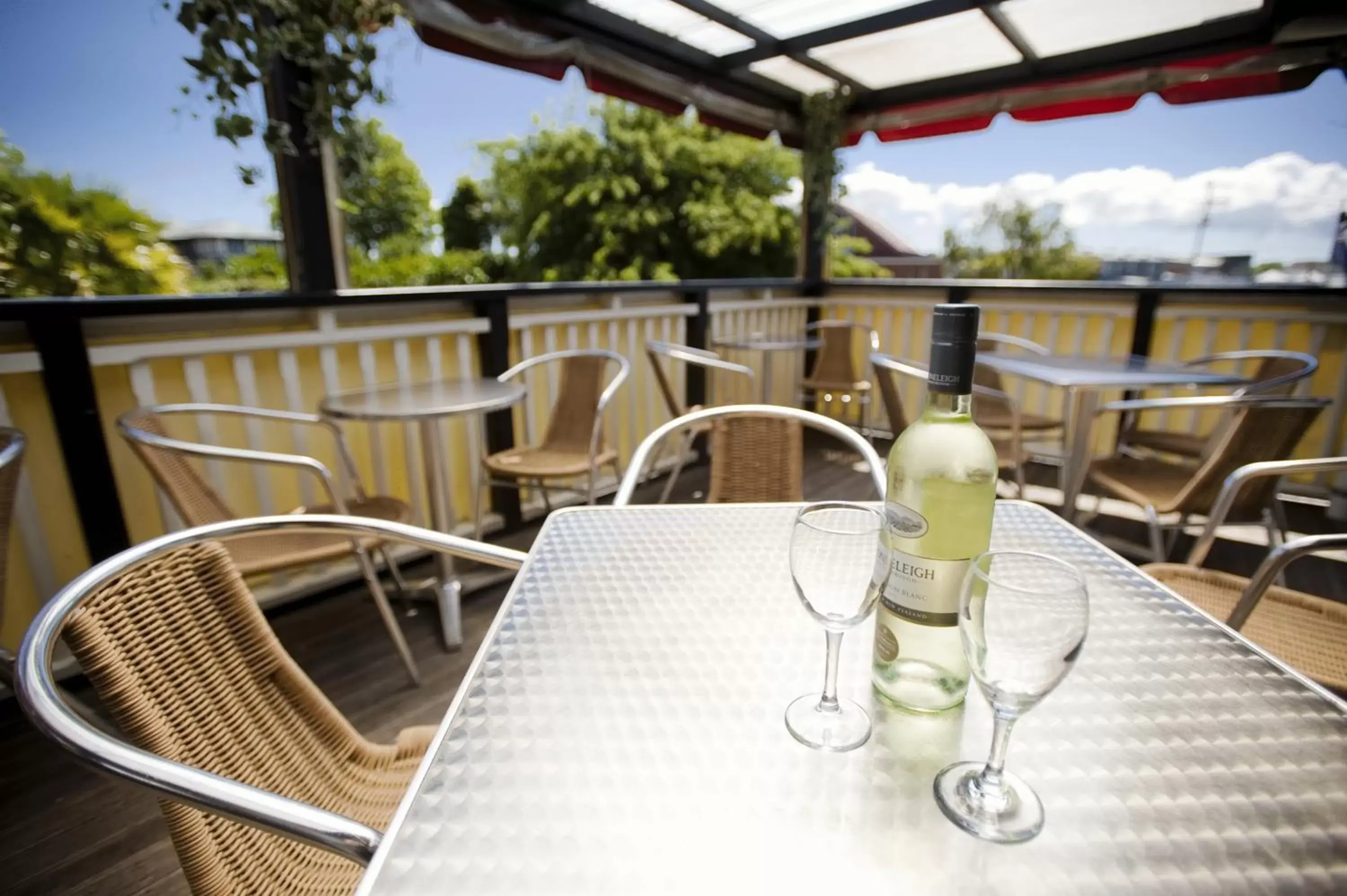 Restaurant/places to eat in The Surrey Hotel Restaurant/places to eat in The Surrey Hotel