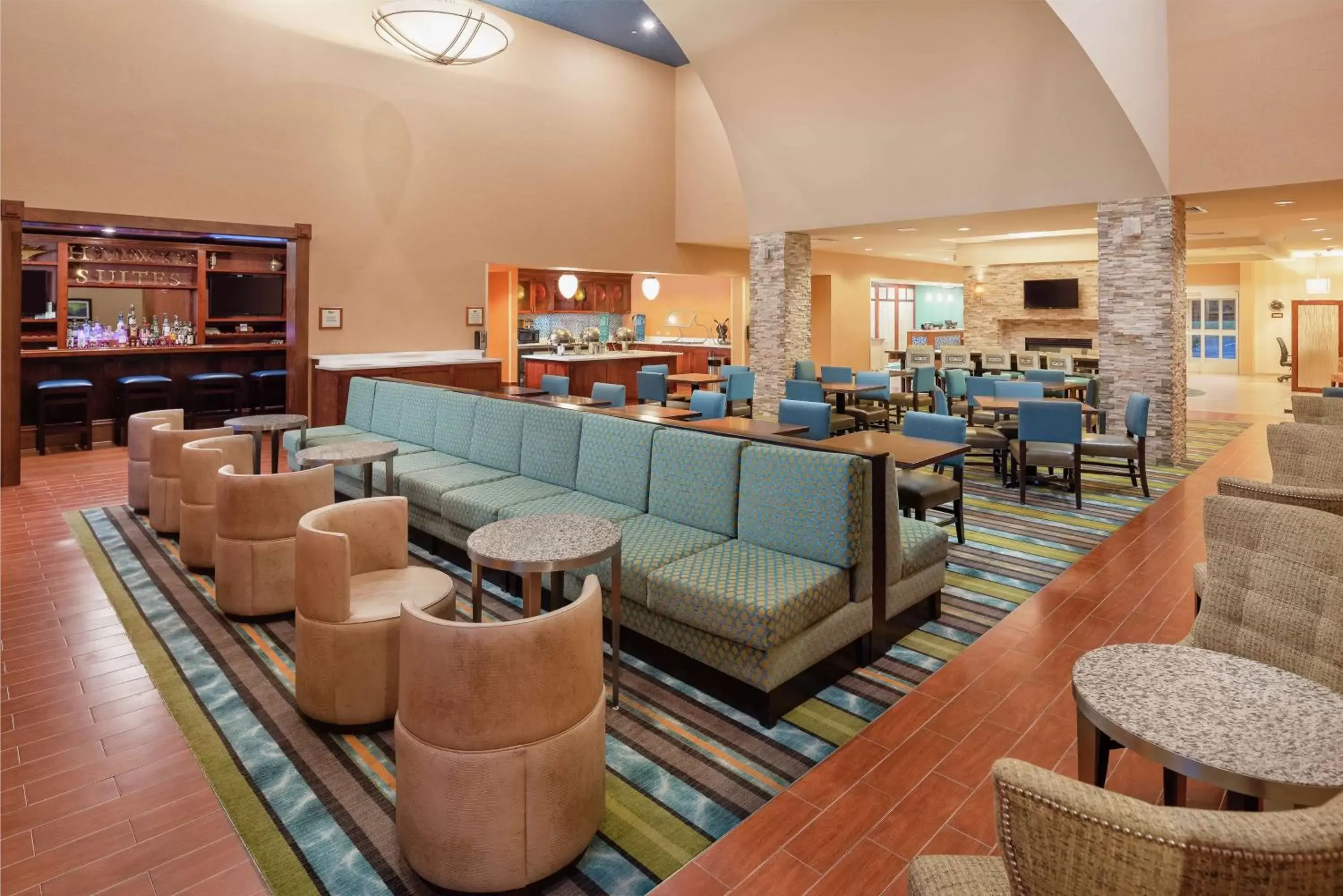 Lobby or reception, Lounge/Bar in Homewood Suites by Hilton Virginia Beach