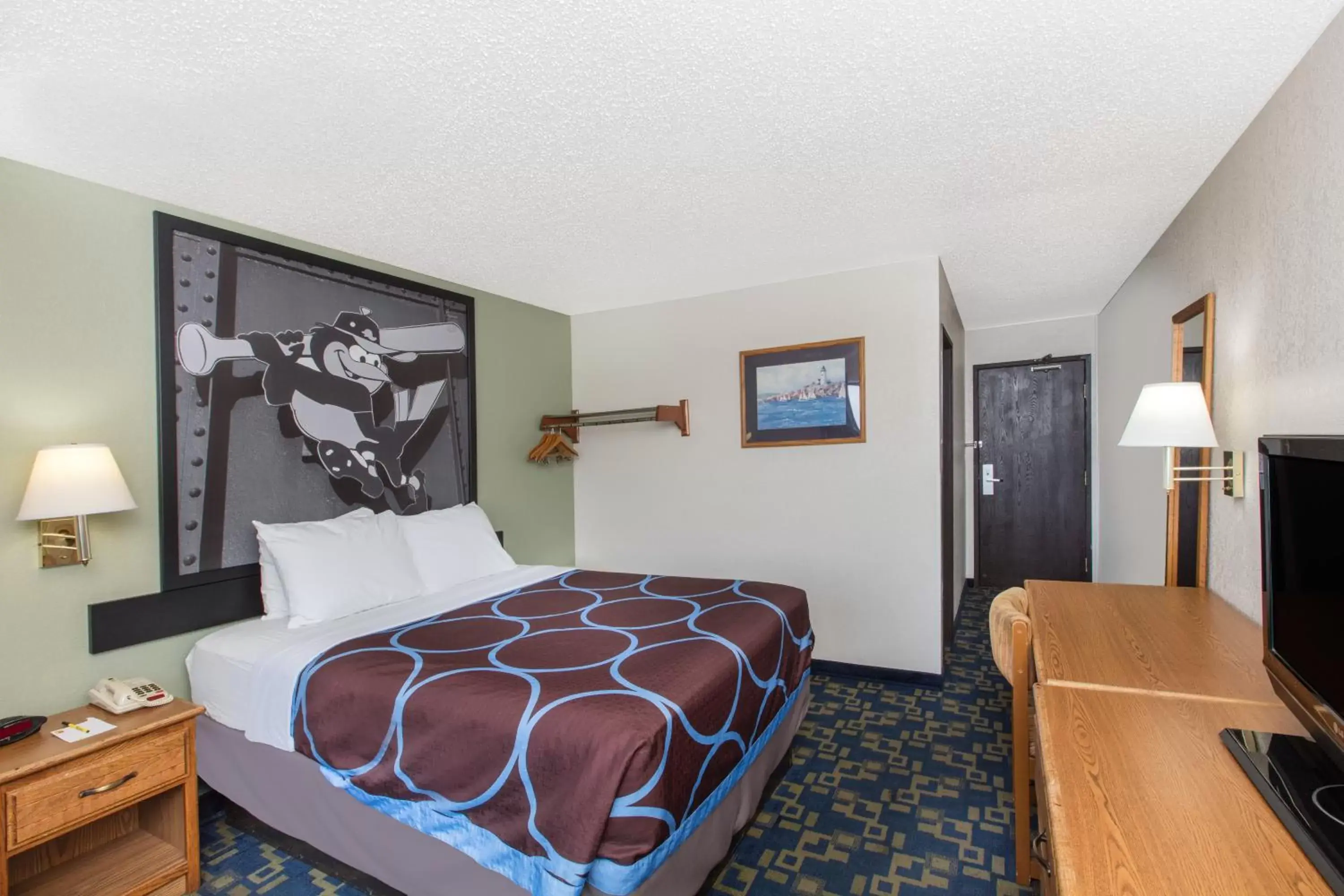 Photo of the whole room, Bed in Super 8 by Wyndham Aberdeen MD