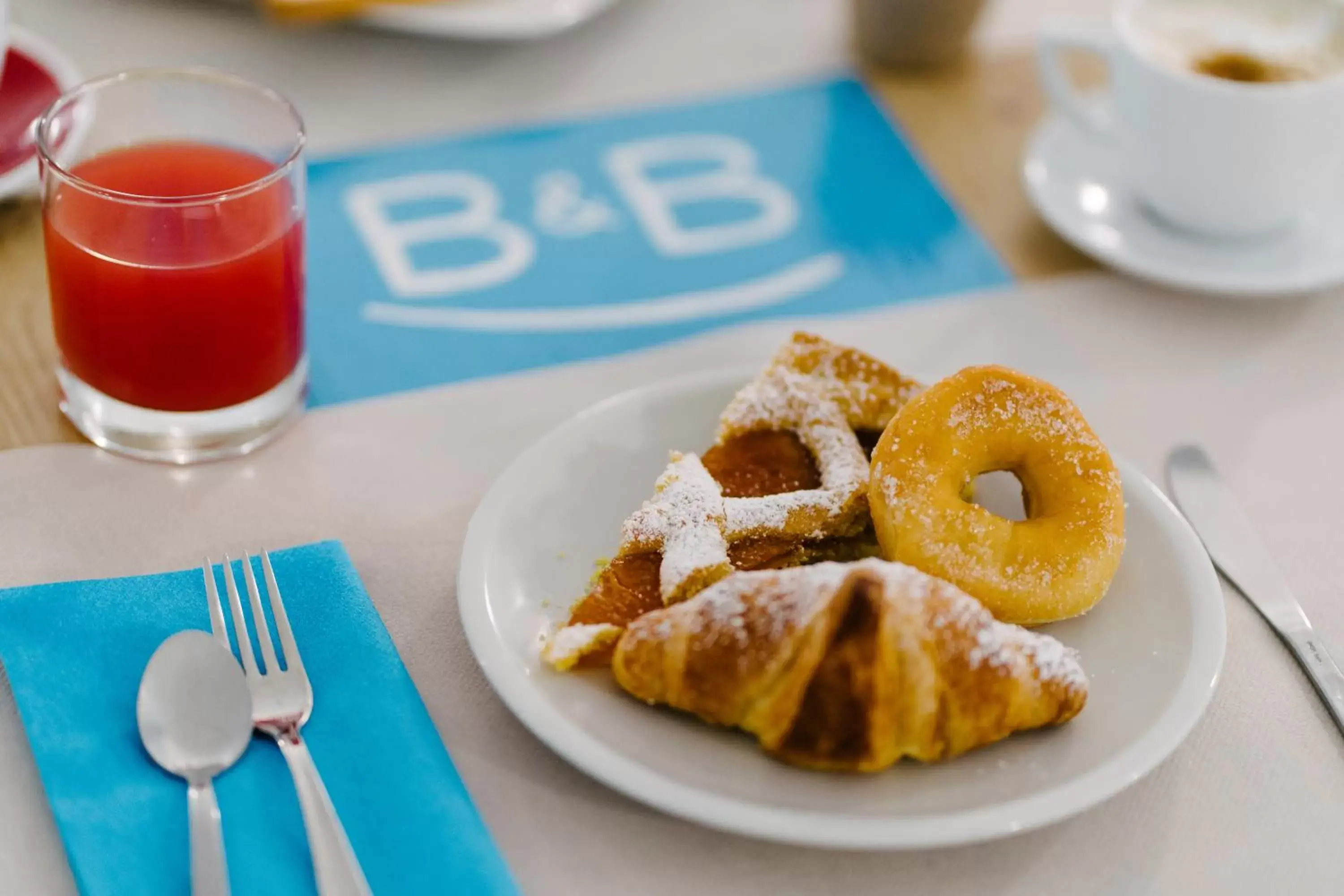 Buffet breakfast in Bike&Boat Argentario Hotel