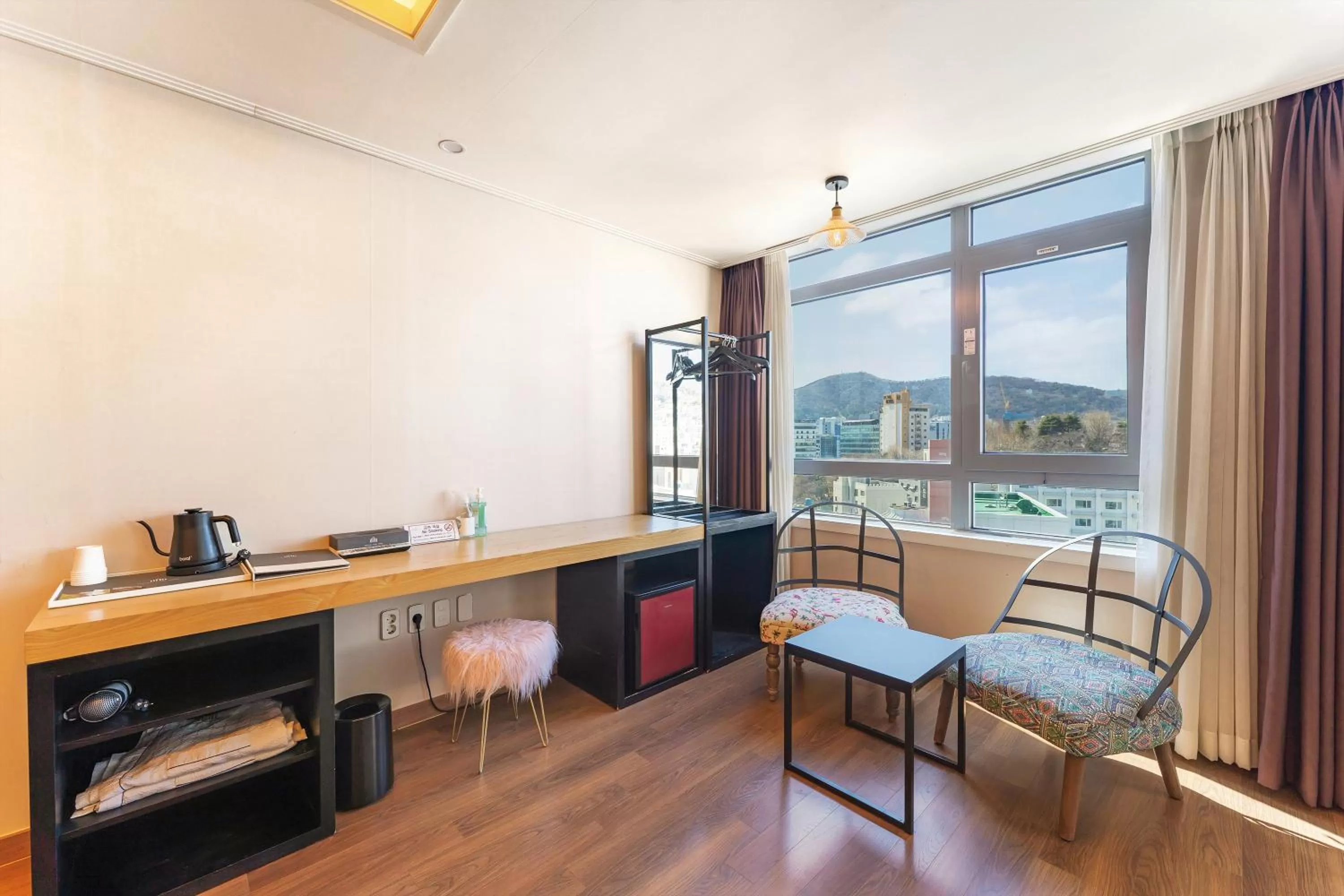 Living room in Central Park Hotel Busan