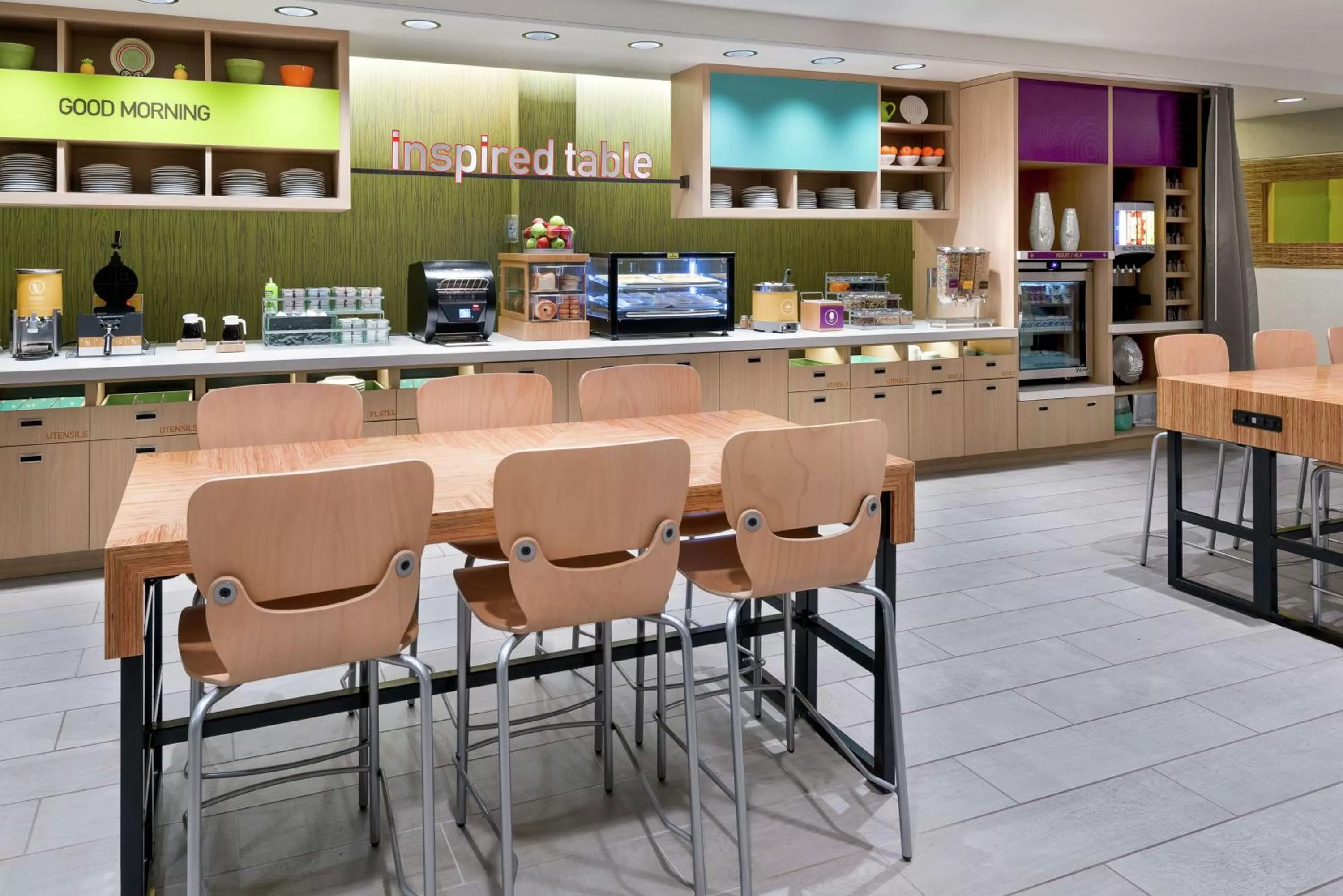 Breakfast in Home2 Suites By Hilton Orlando Near UCF