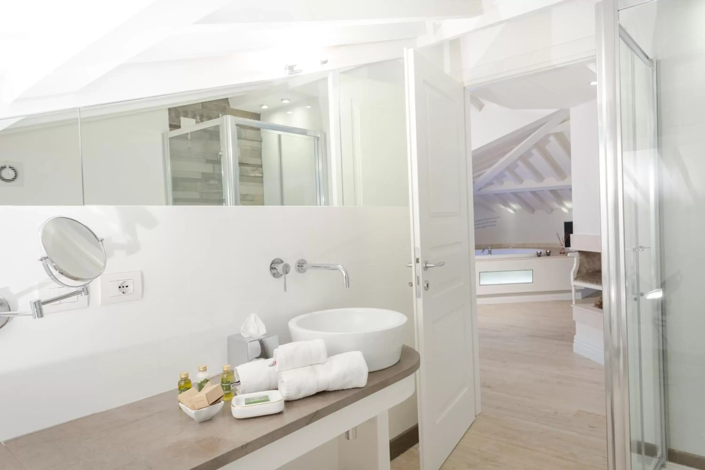 Bathroom in BOUTIQUE VILLA LIBERTY - Dépendance - Borgo Capitano Collection - Albergo diffuso