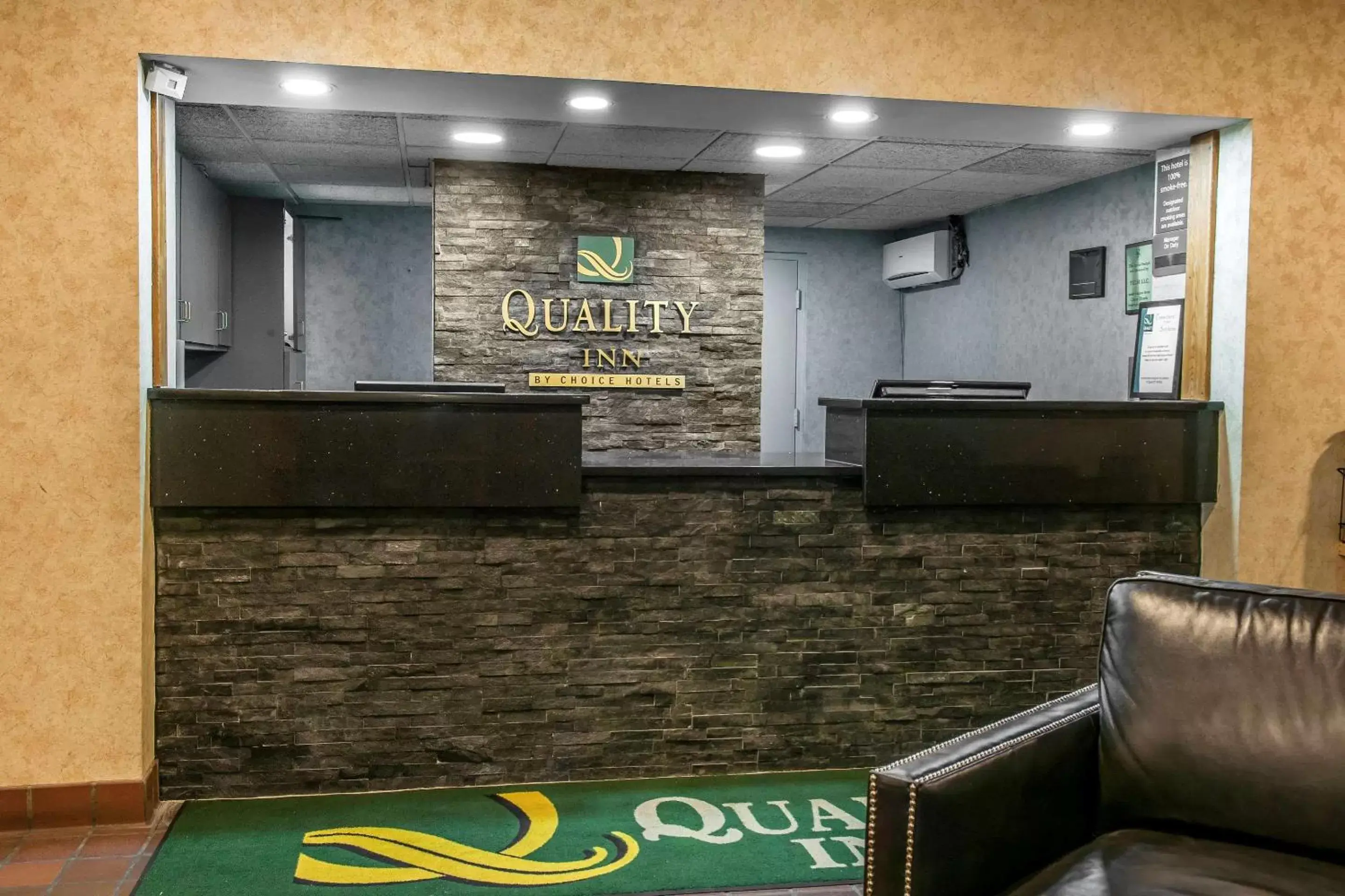 Lobby or reception, Lobby/Reception in Quality Inn Conference Center Logansport