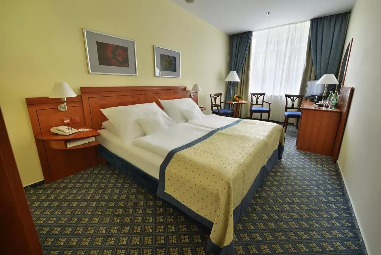 Area and facilities, Bed in Ramada Prague City Centre