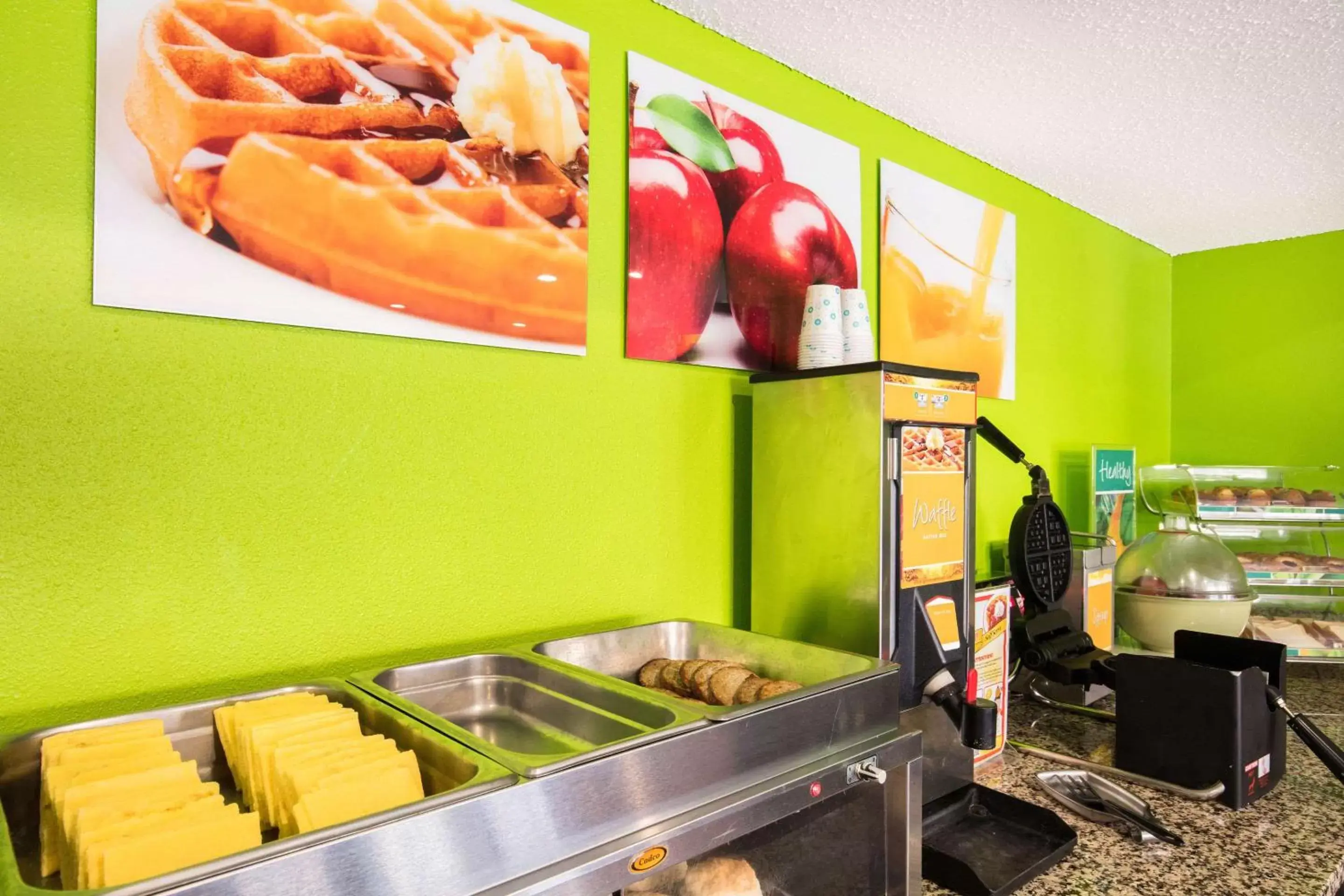 Restaurant/places to eat in Quality Inn Trussville I-59 exit 141 Restaurant/places to eat in Quality Inn Trussville I-59 exit 141