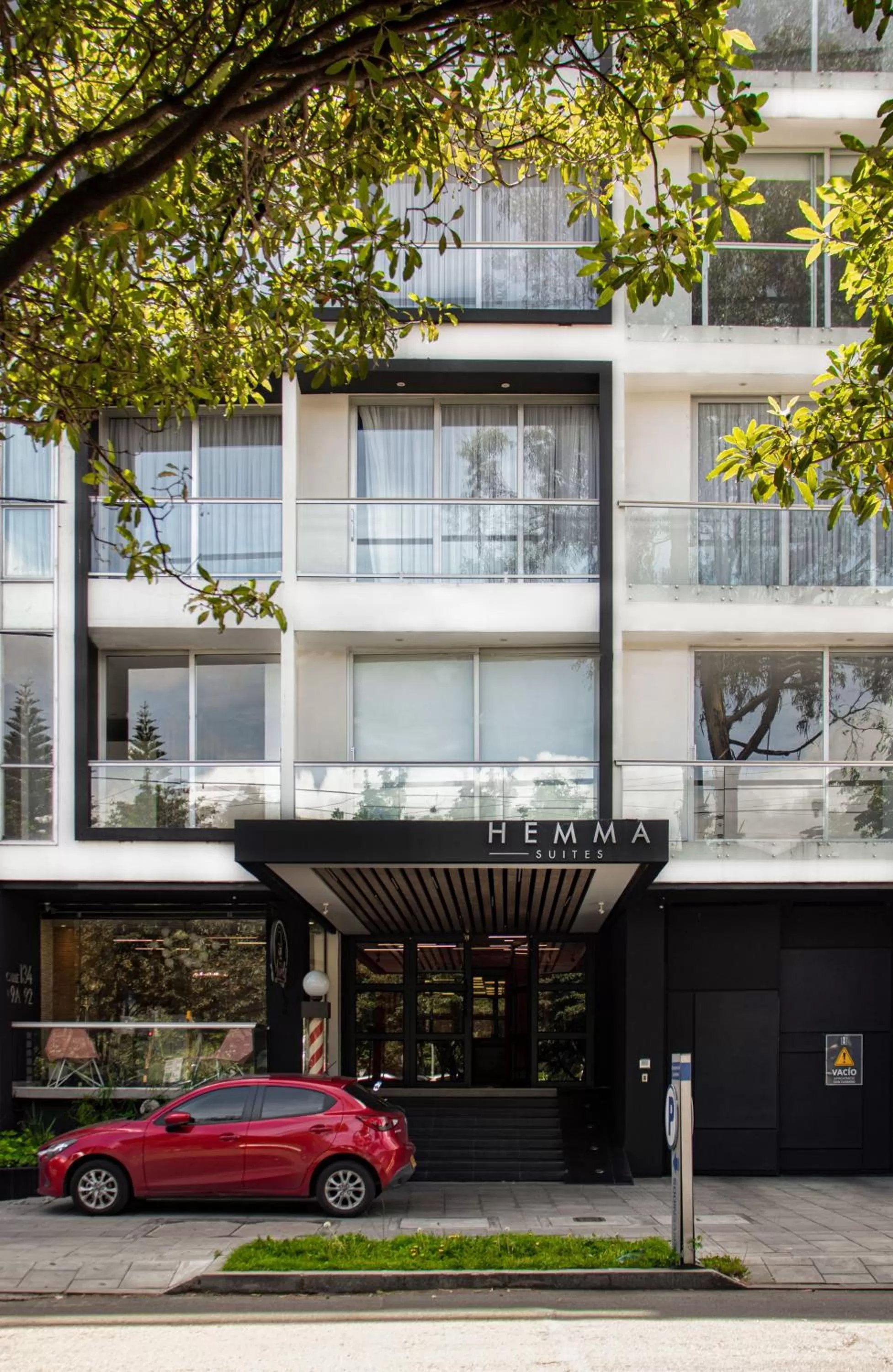 Facade/entrance in Hemma Bogotá Country Luxury Suites Hotel
