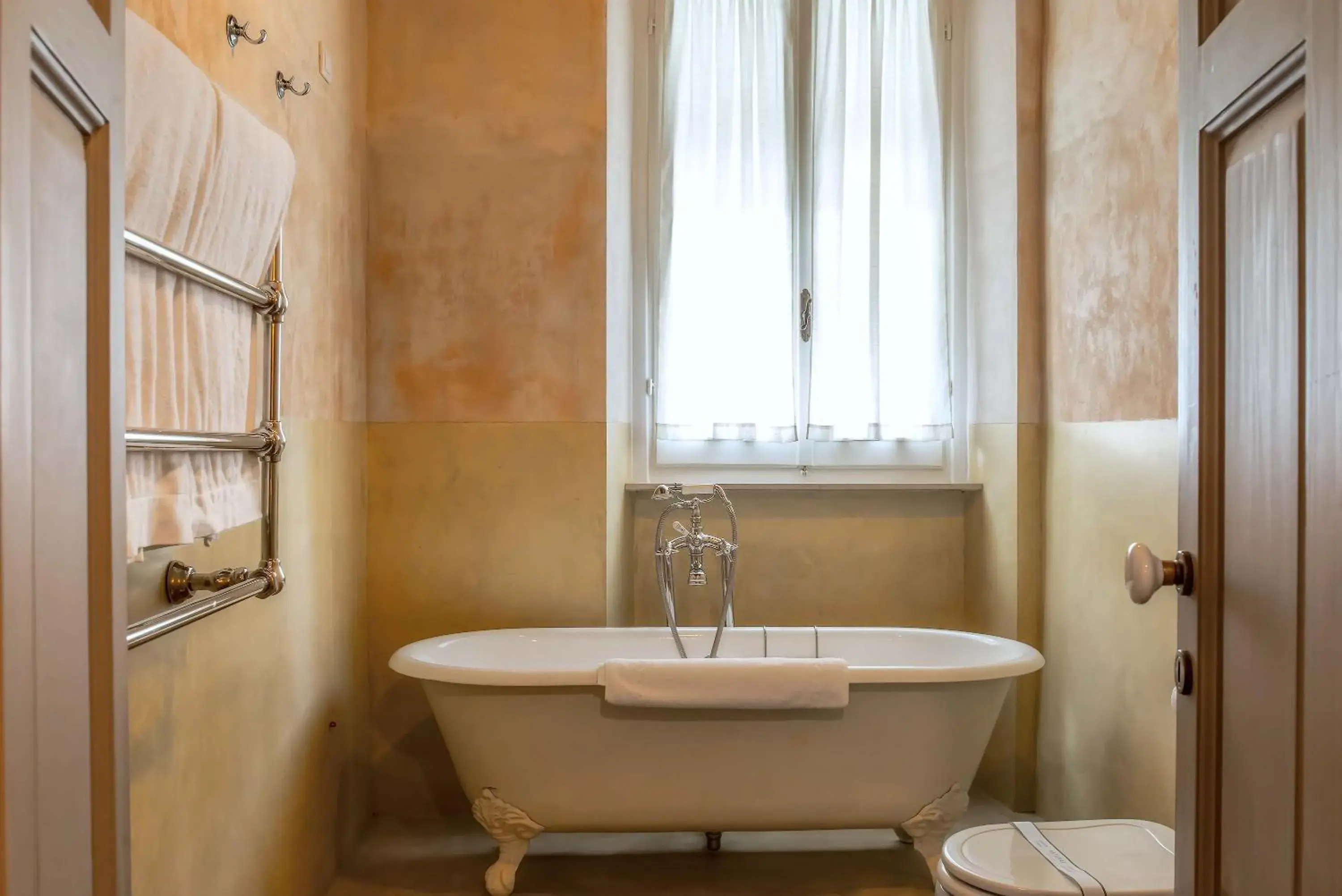 Bathroom in Villa Cassia di Baccano