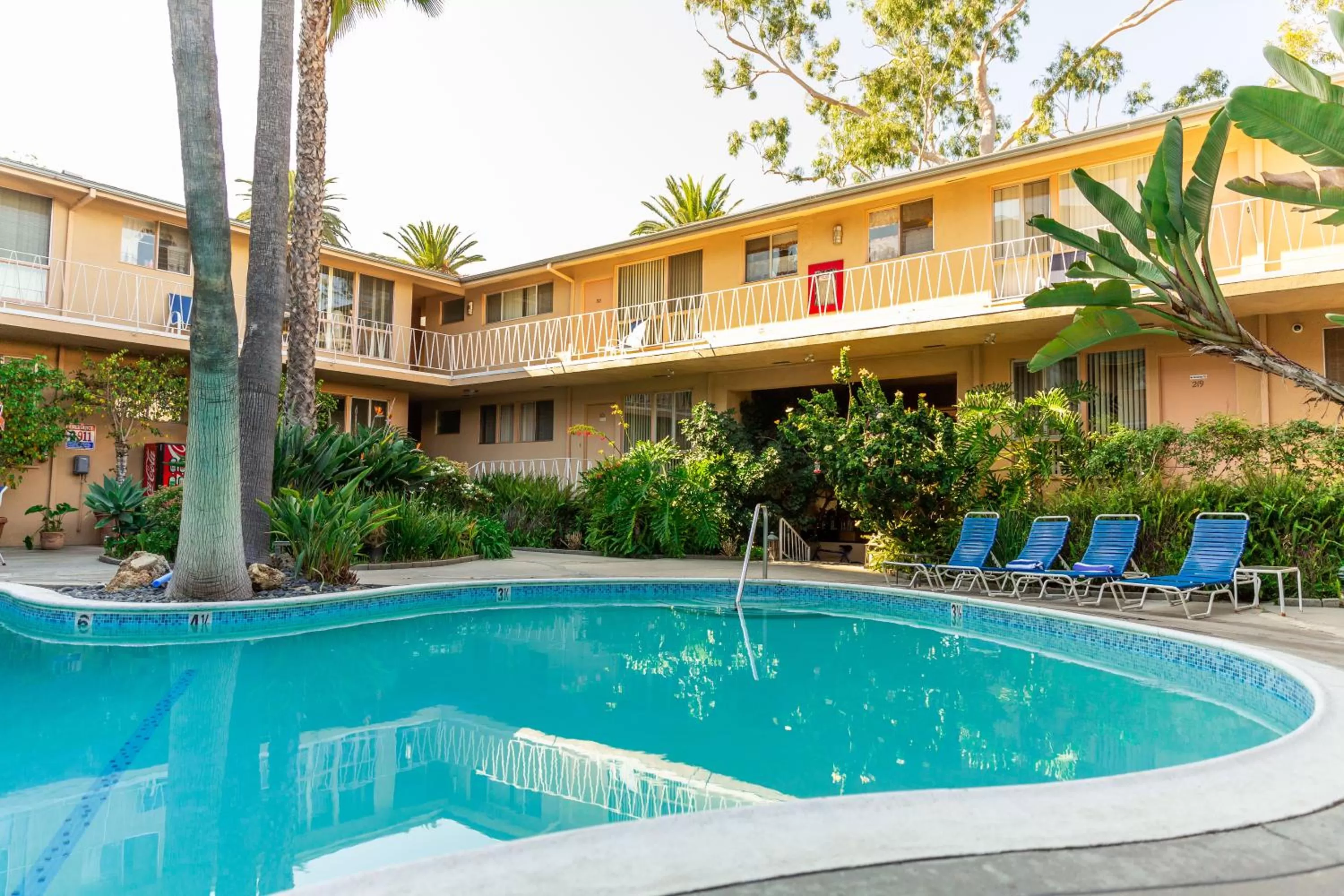 Property building in Cal Mar Hotel Suites