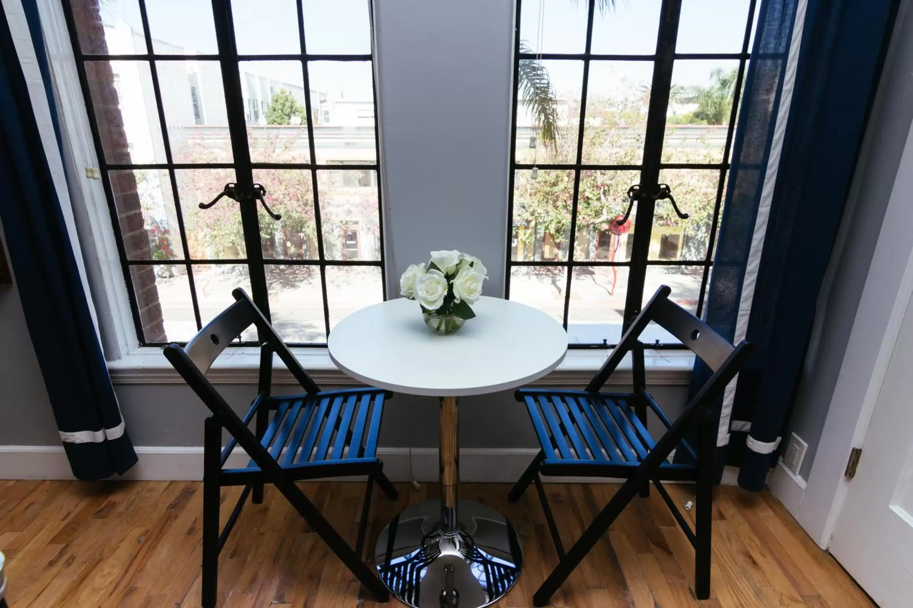 Dining Area in Broadlind Hotel