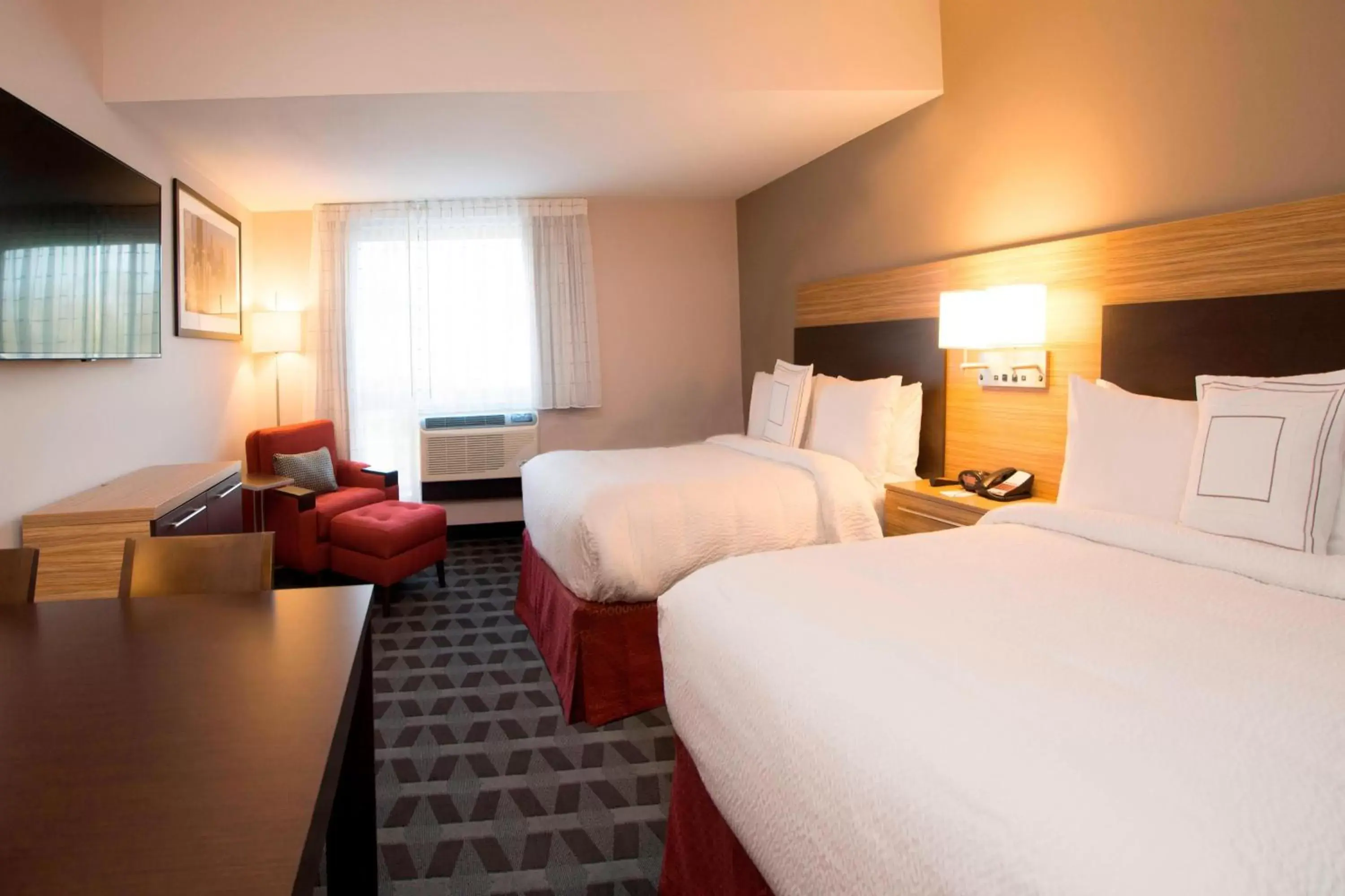 Photo of the whole room in TownePlace Suites by Marriott Pittsburgh Cranberry Township