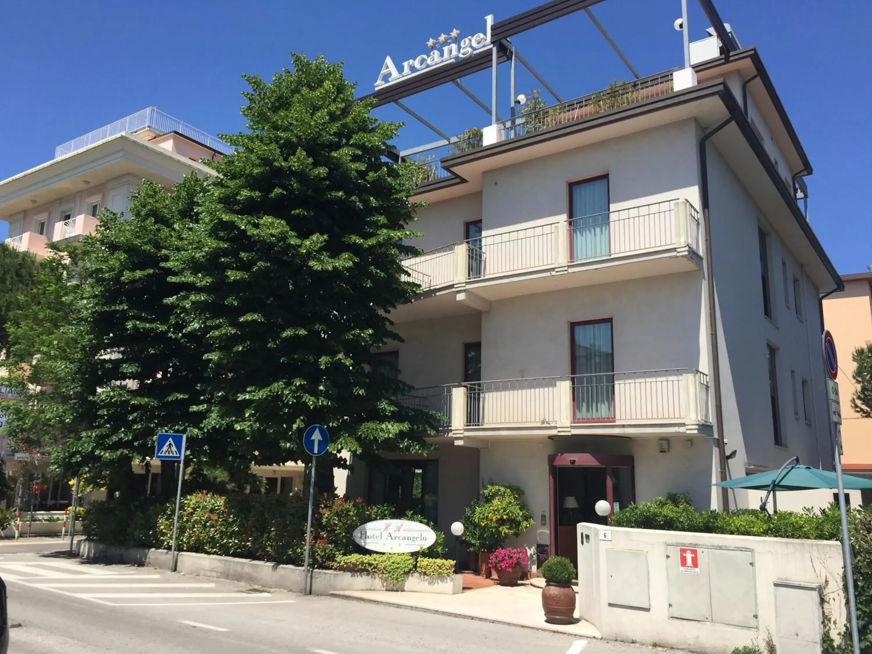 Facade/entrance, Property Building in Hotel Arcangelo