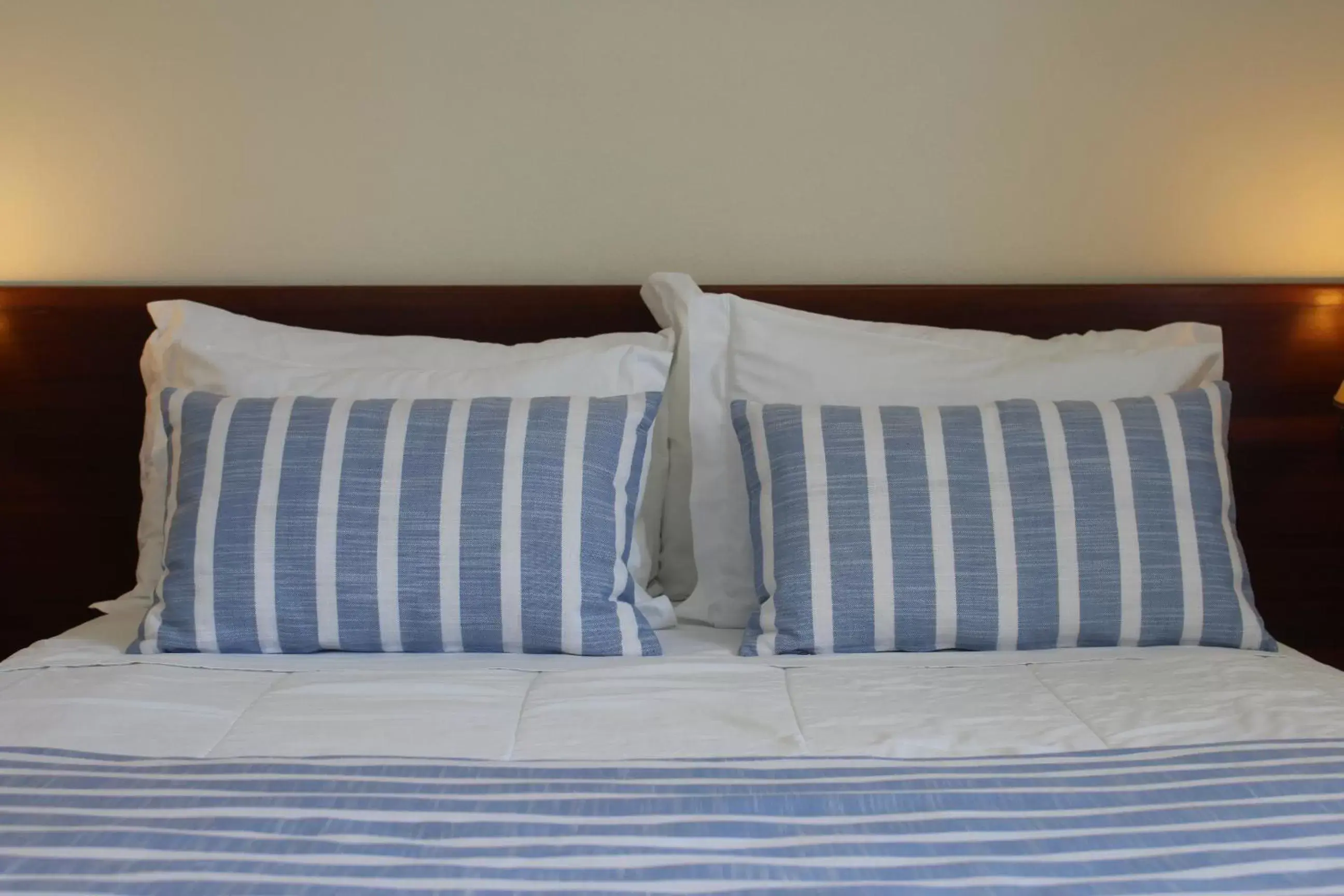 Bed in Hotel Santo Antonio Da Baia