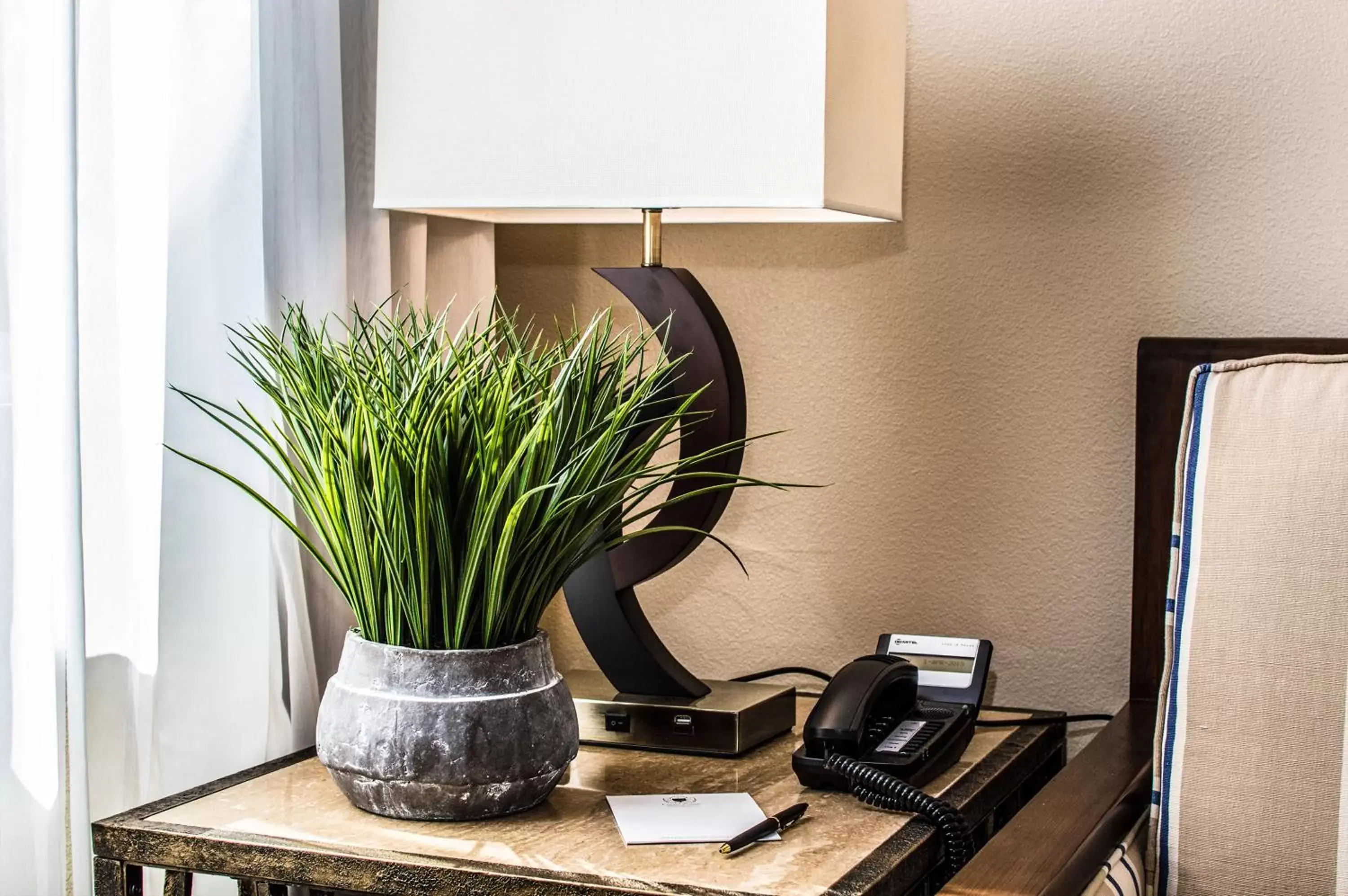 Living room in Carter Estate Winery and Resort Living room in Carter Estate Winery and Resort