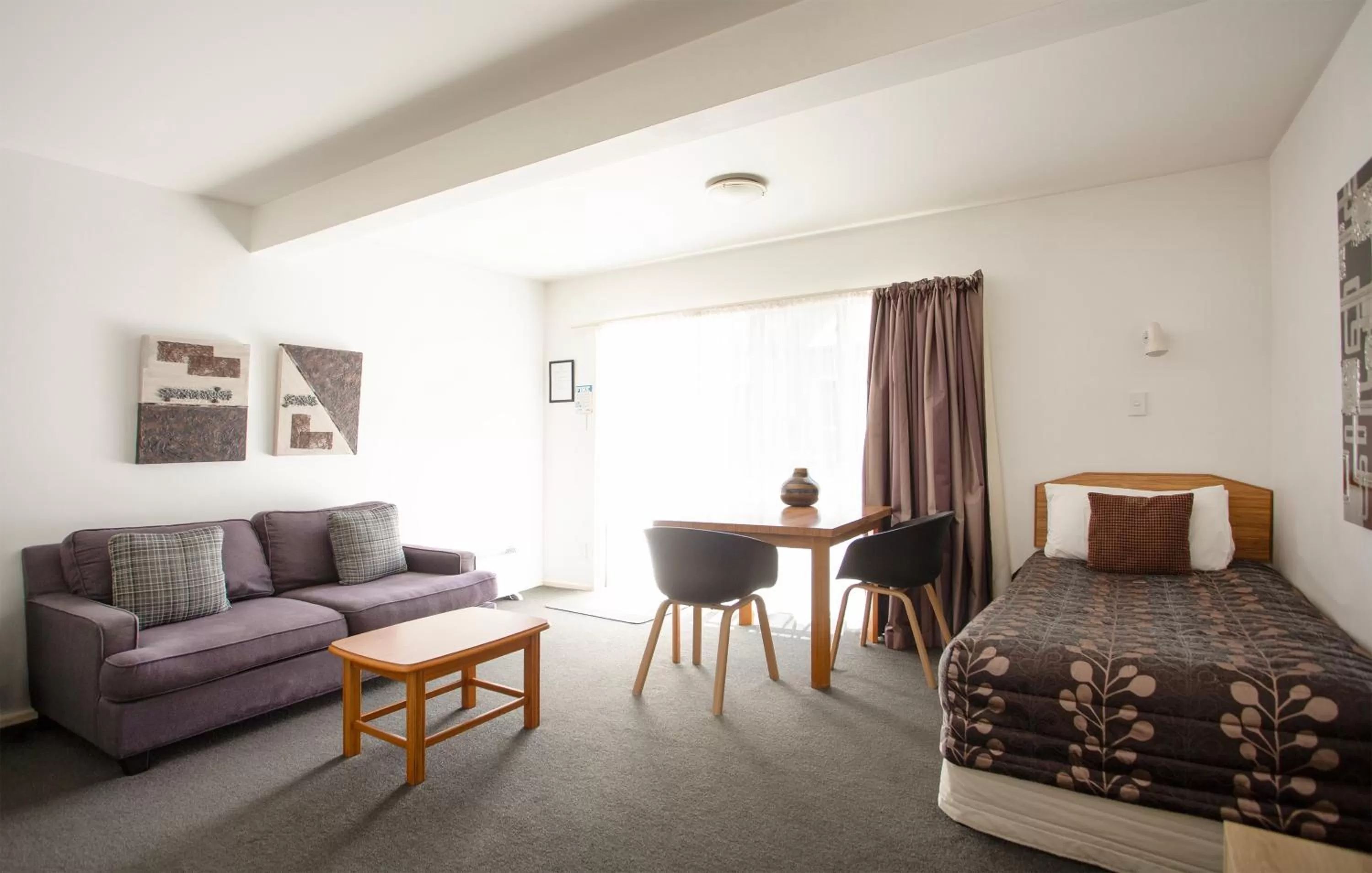 Bed in Casino Court Motor Lodge