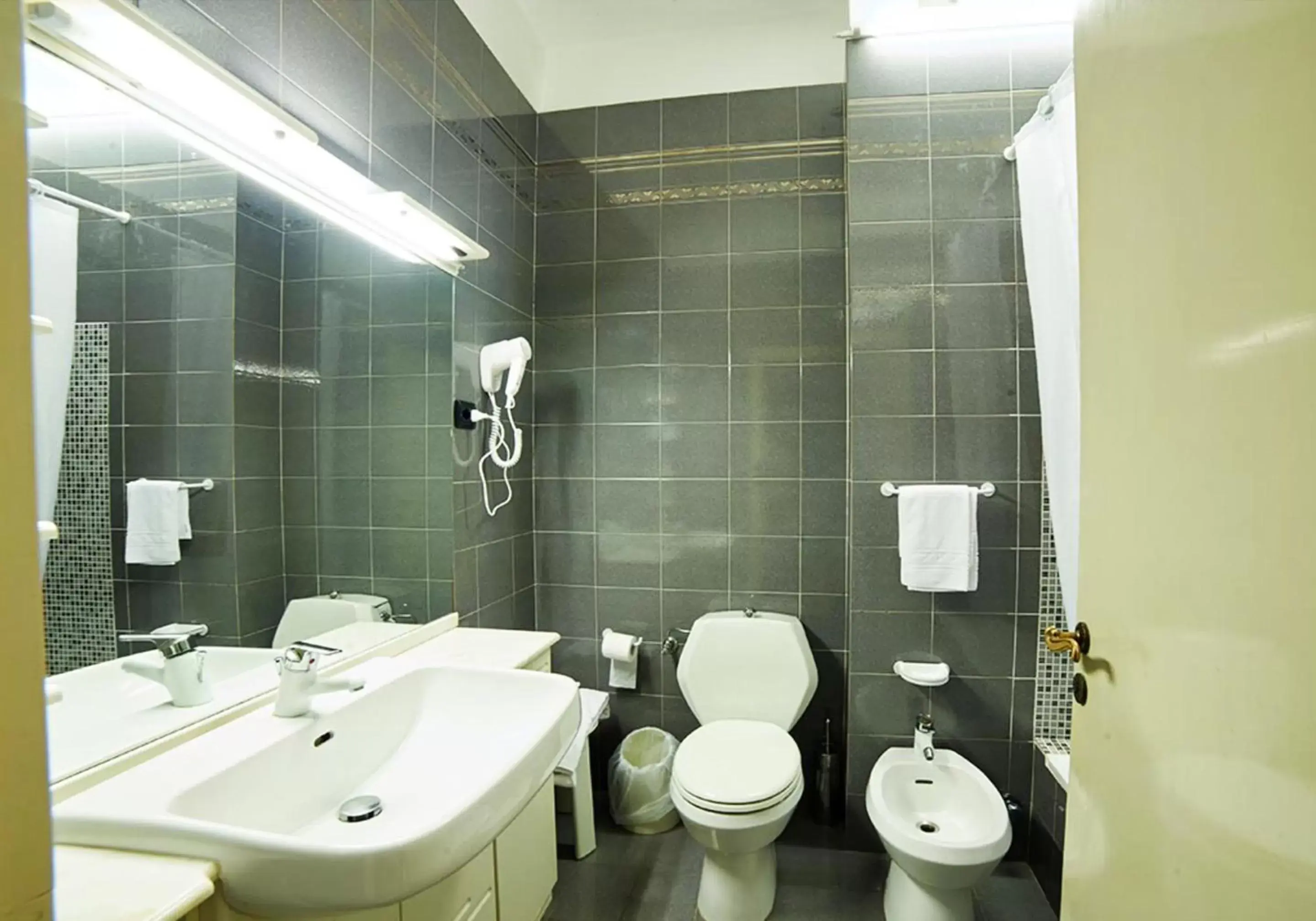 Bathroom in Hotel Giardino