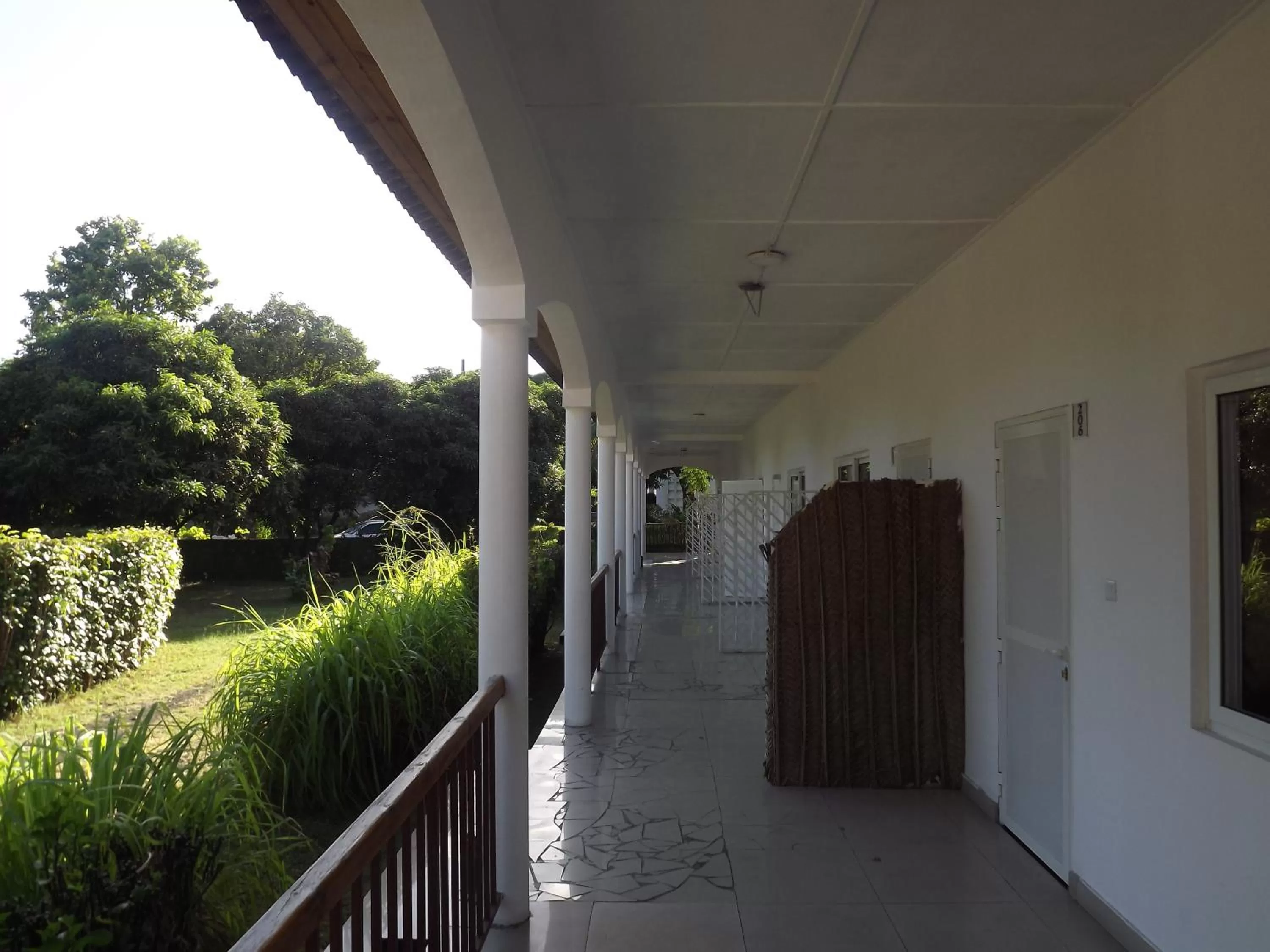 Patio in Hôtel La Grillade