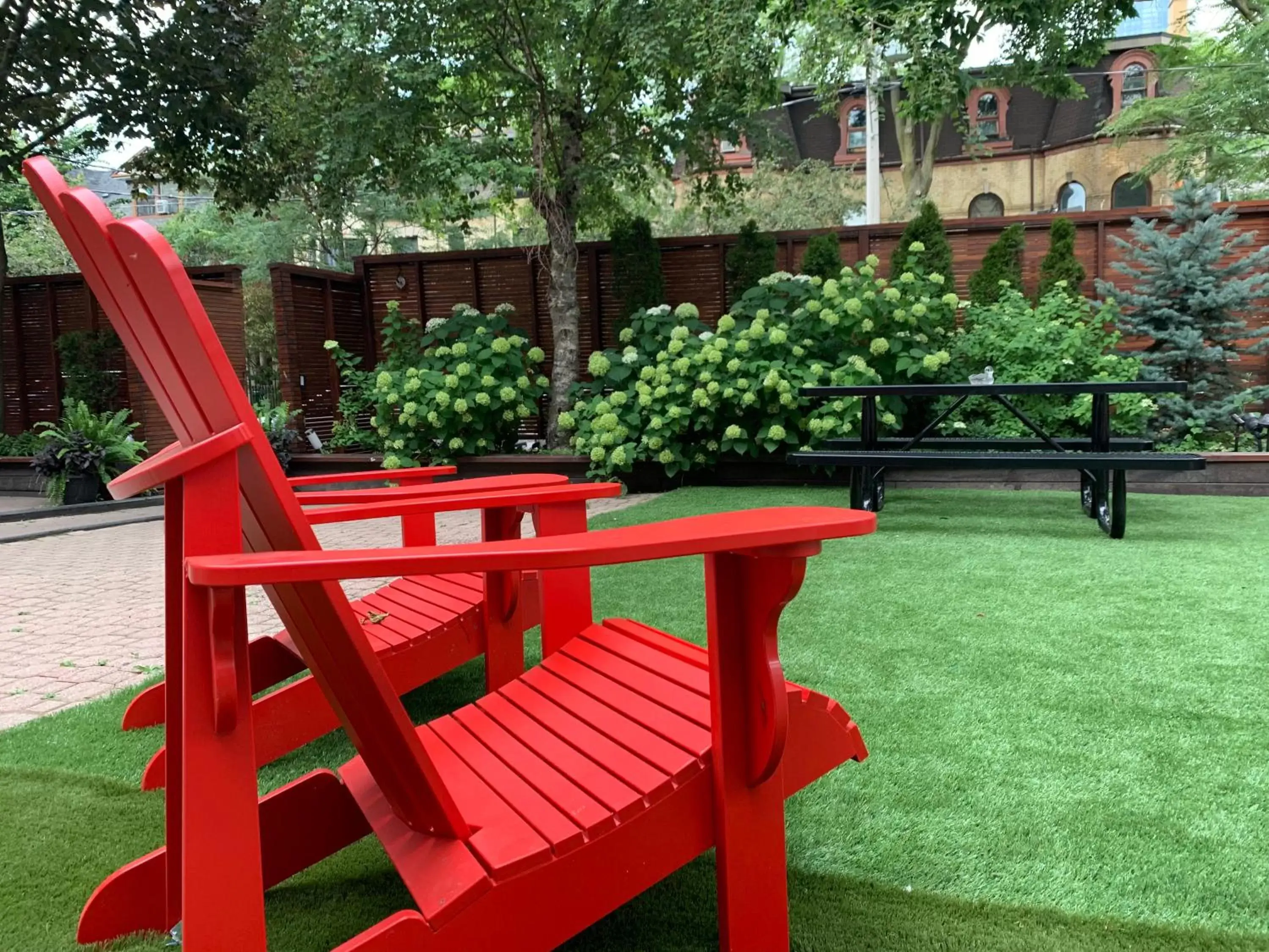 Patio in Pembroke Inn