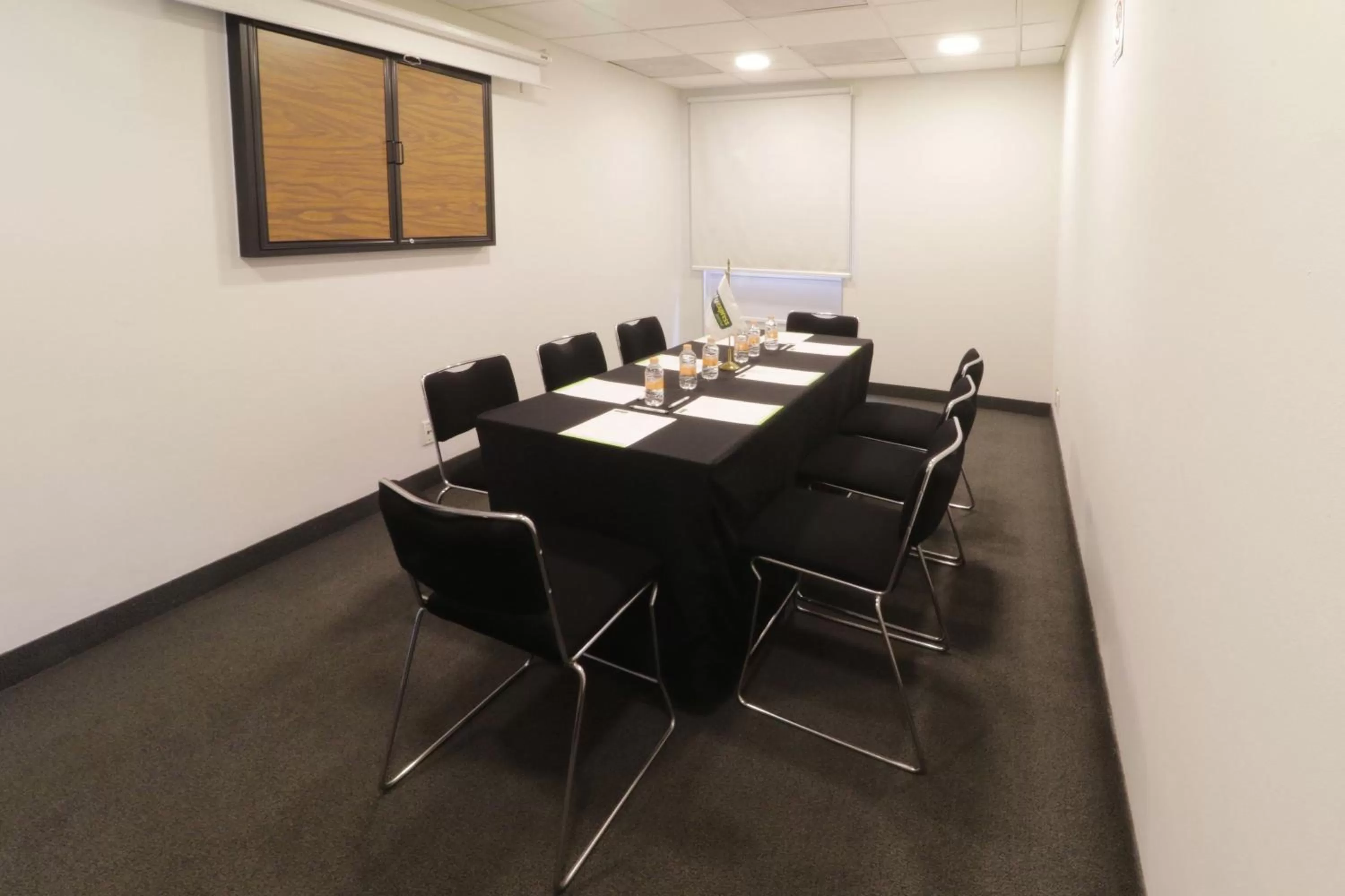 Meeting/conference room in City Express Junior by Marriott Toluca Aeropuerto