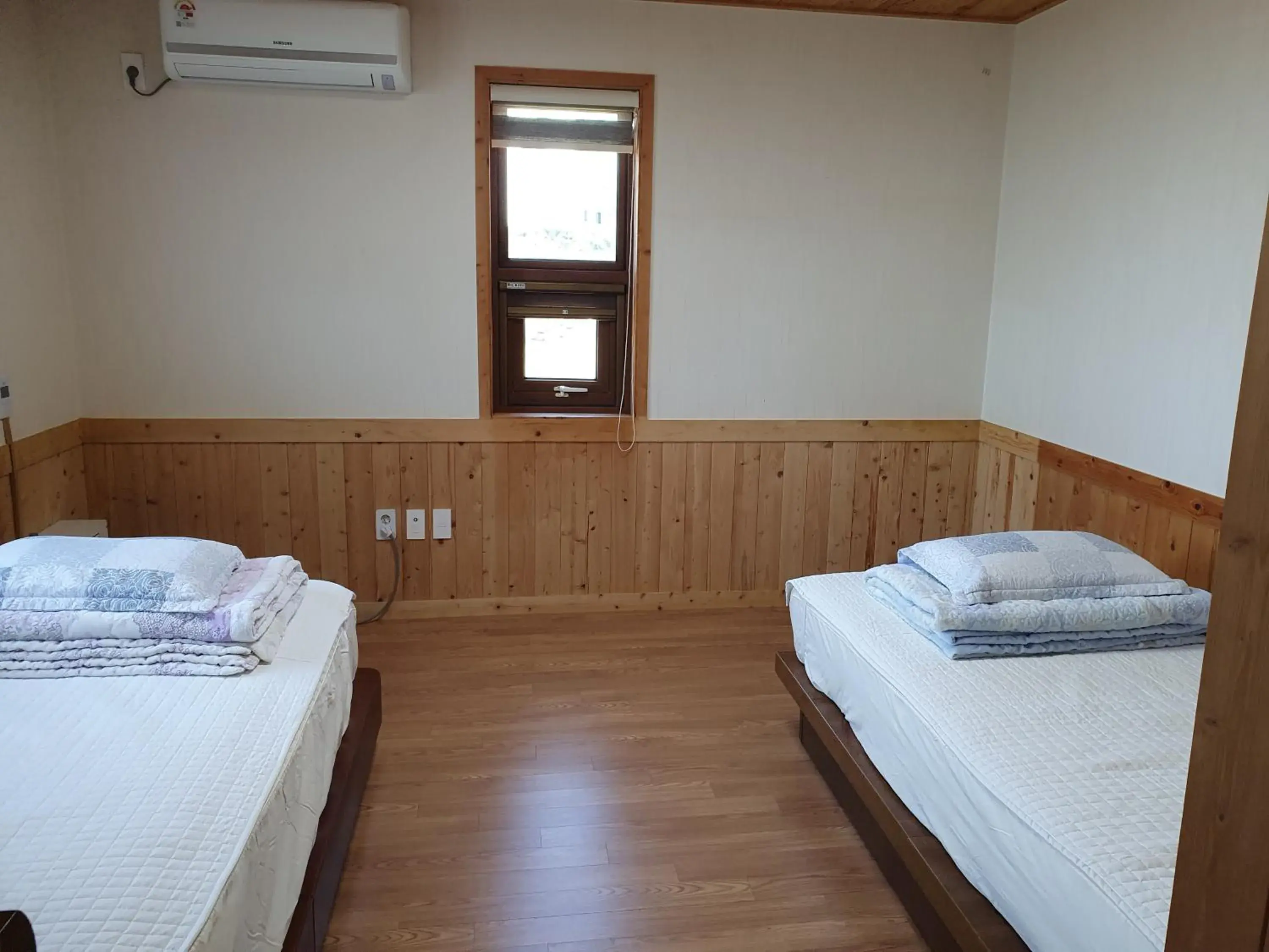 Bed in Oasis Pension