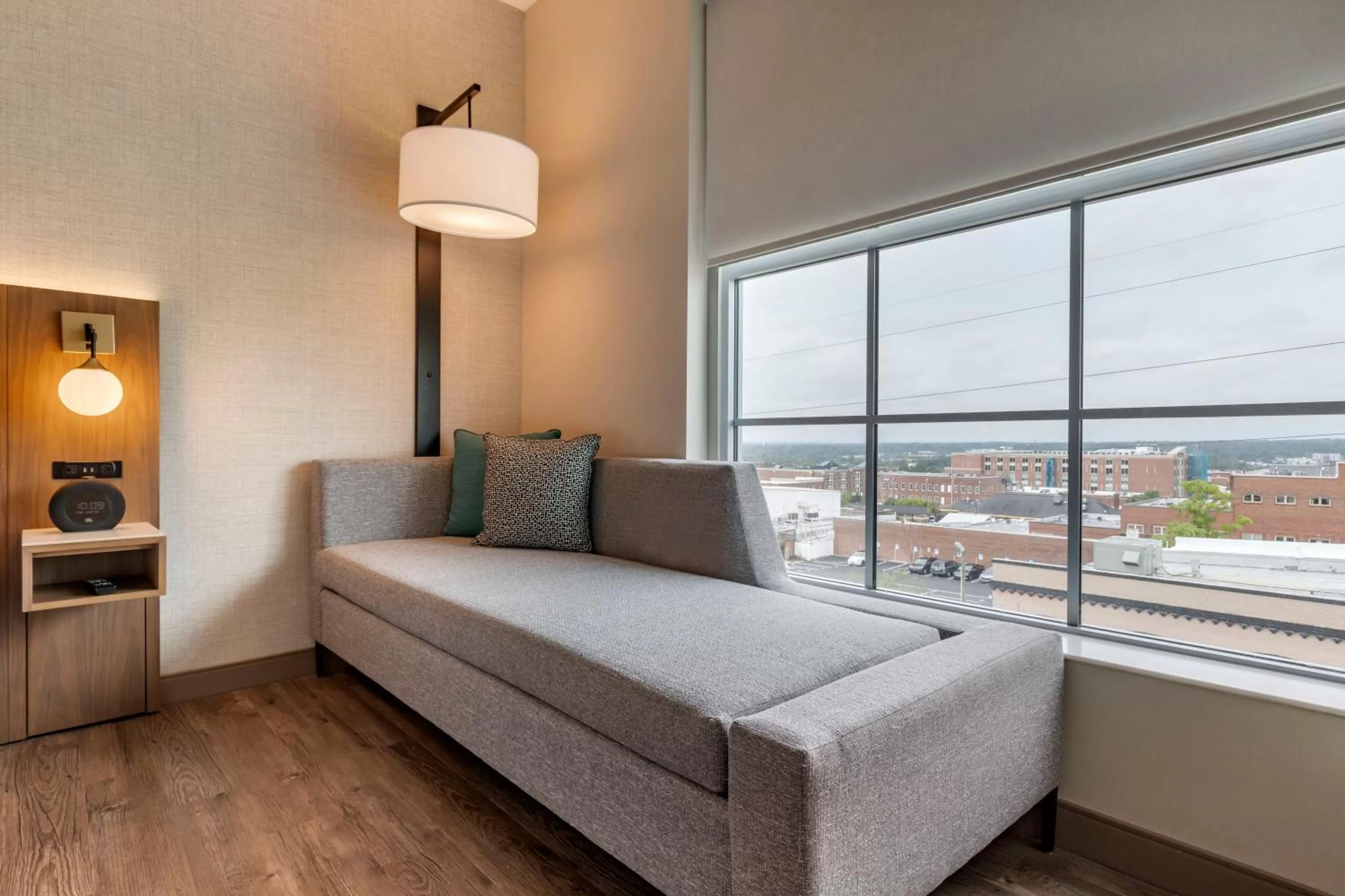 King Suite - Disability Access/Non Smoking in Cambria Hotel Columbia Downtown the Vista