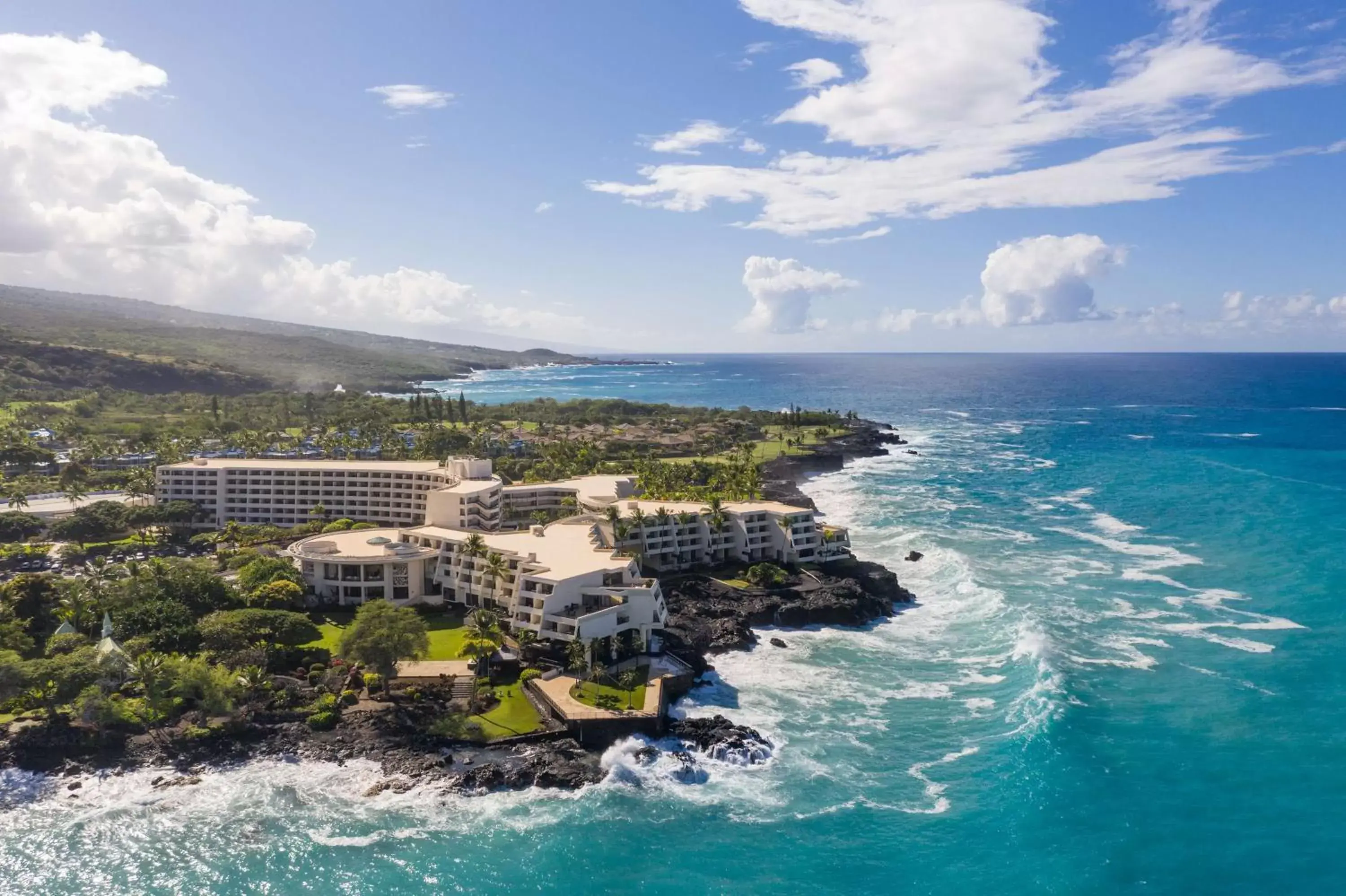 Property building, Bird's-eye View in Outrigger Kona Resort and Spa