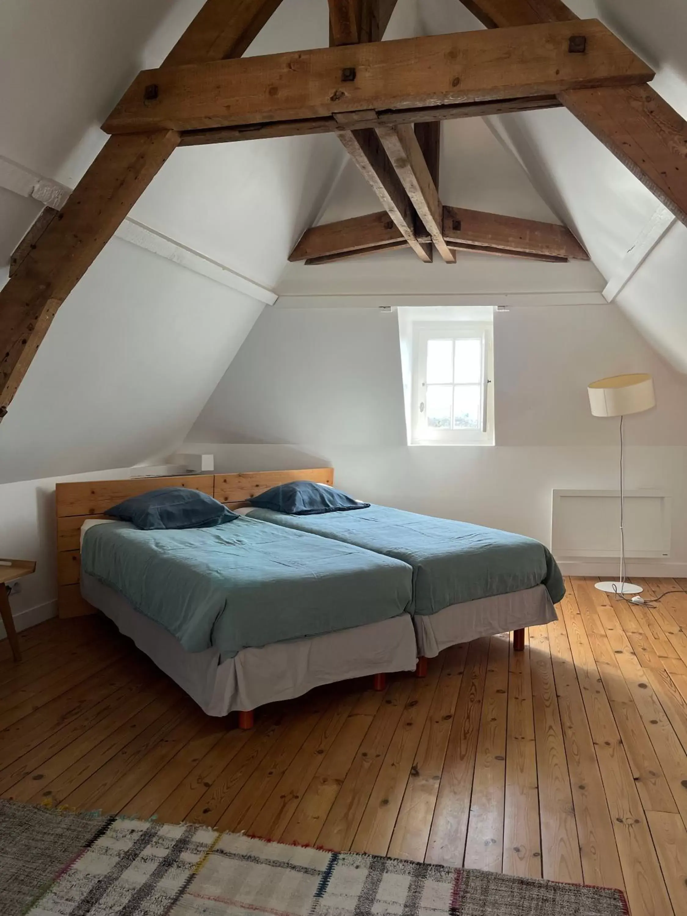 Bedroom, Bed in Château de Nazelles Amboise