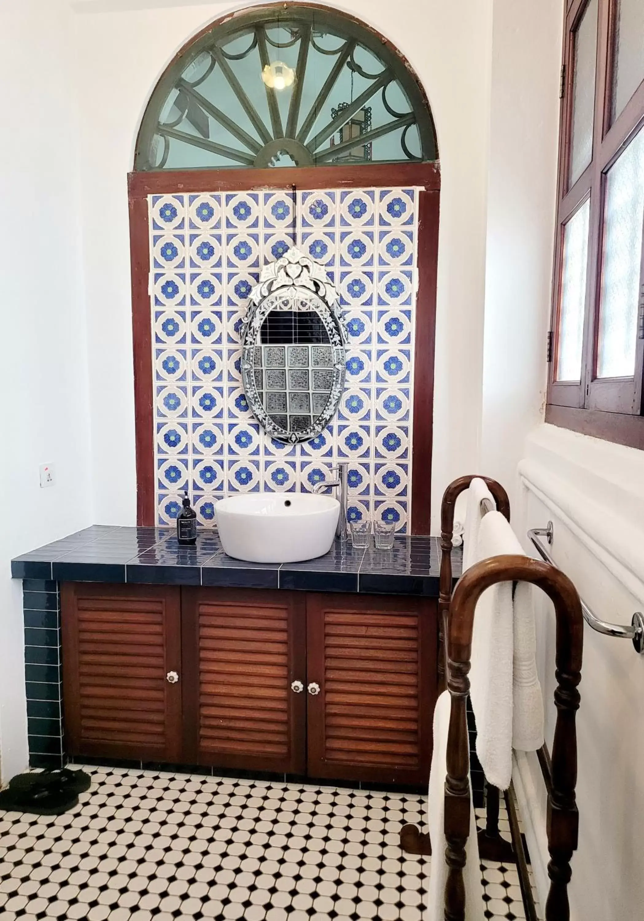 Bathroom in East Indies Mansion