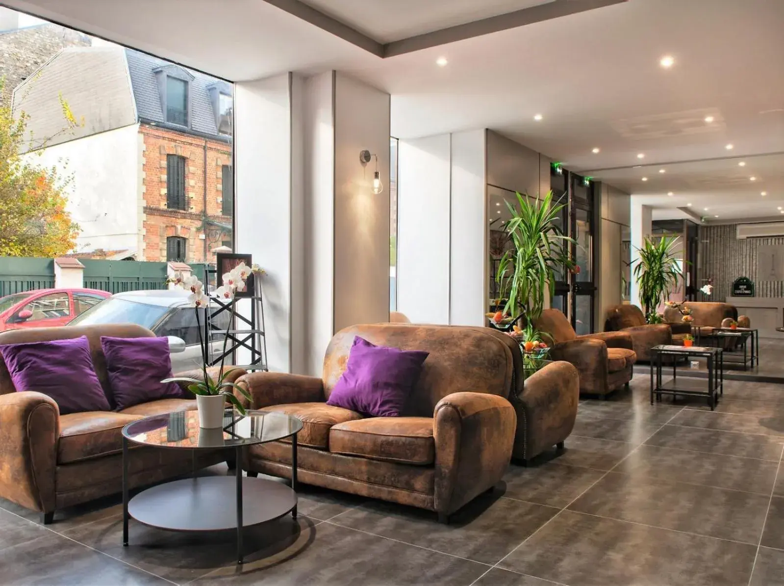 Communal lounge/ TV room, Seating Area in Hotel Alpha Paris Tour Eiffel