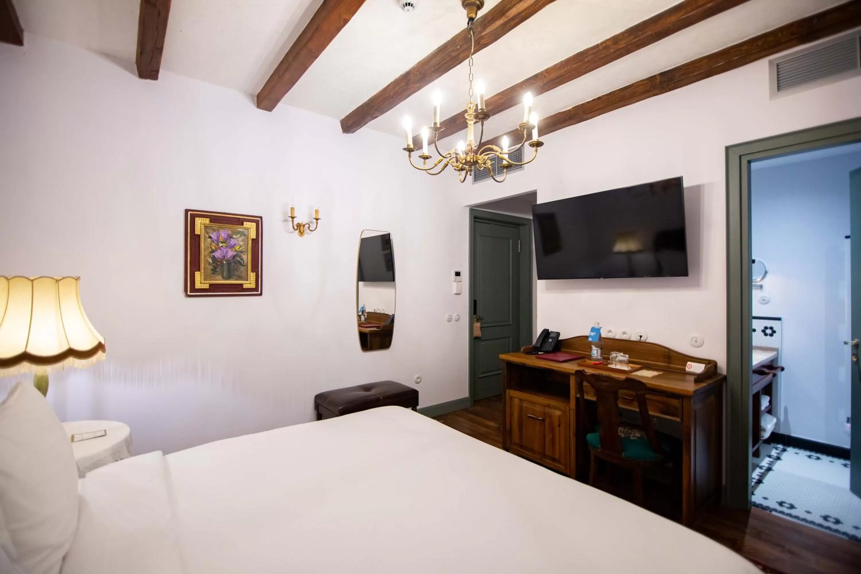 Bedroom, Bed in Vila Ebel Hotel Pool & Spa