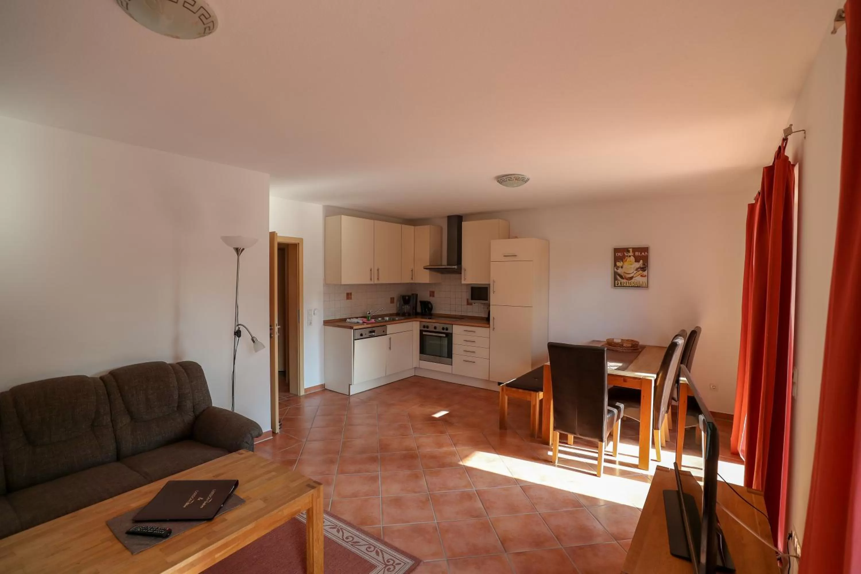Kitchen or kitchenette, Seating Area in Usedom Bike Hotel & Suites