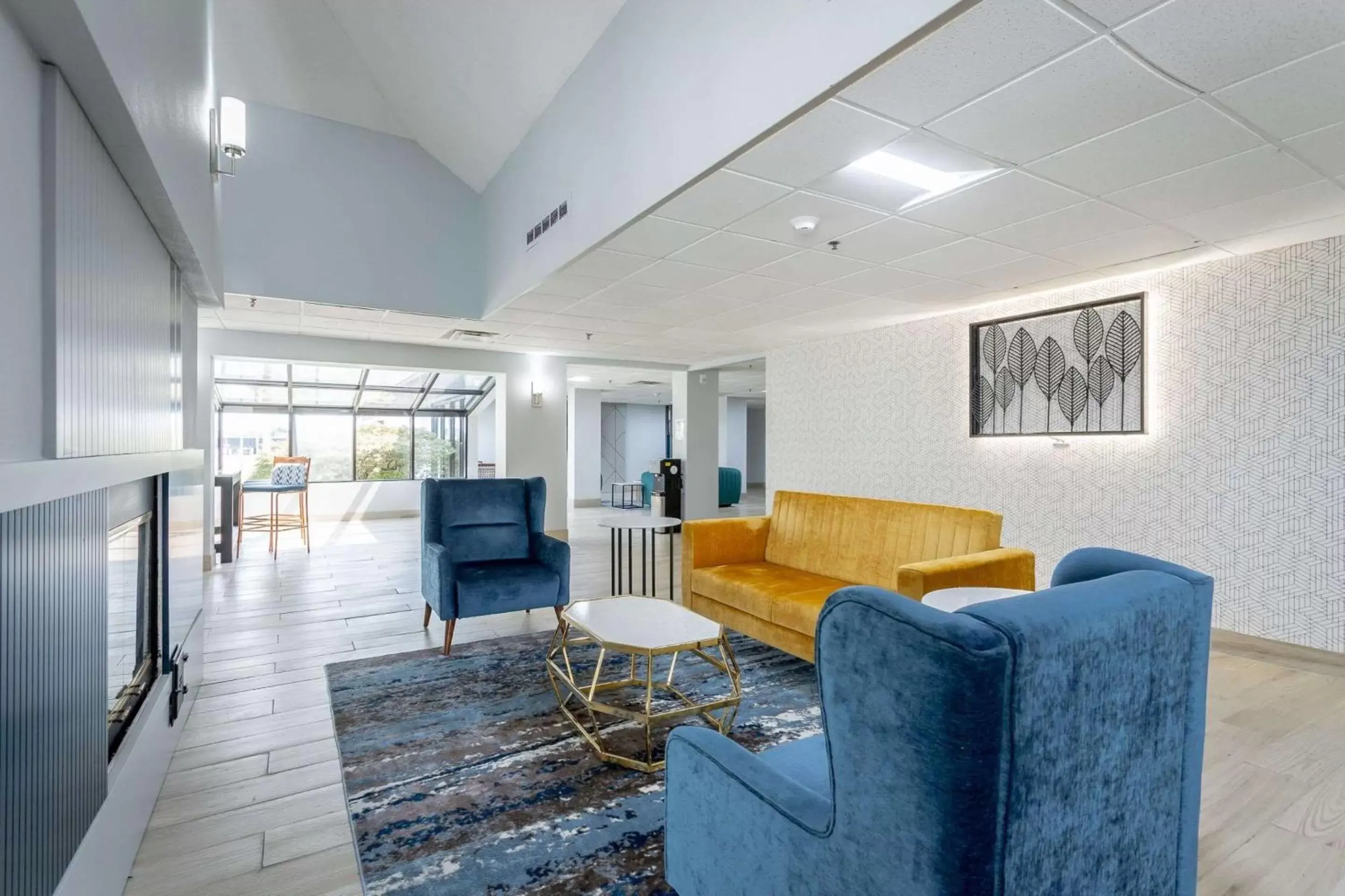 Lobby or reception, Seating Area in Best Western Plus Arbour Inn and Suites