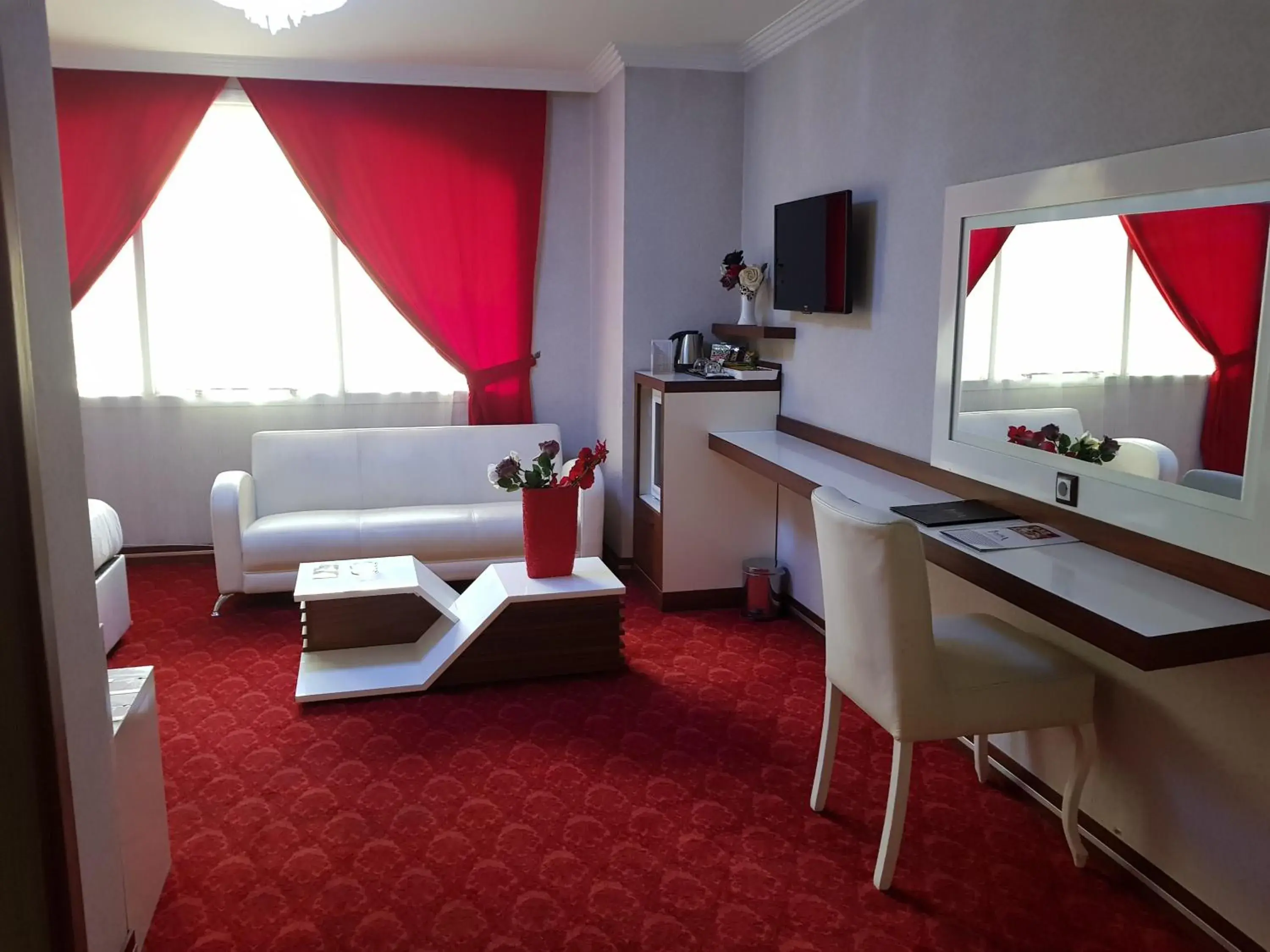 Seating Area in Ismira Hotel Ankara