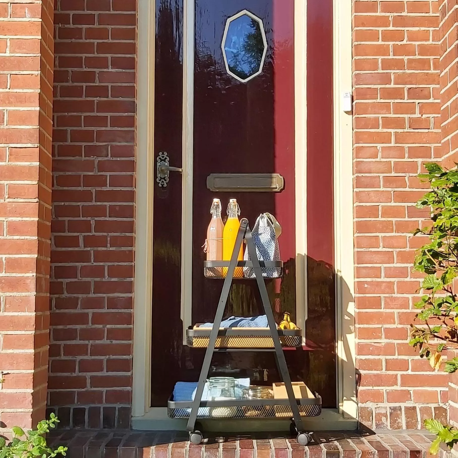 B en (B) Op Steendam