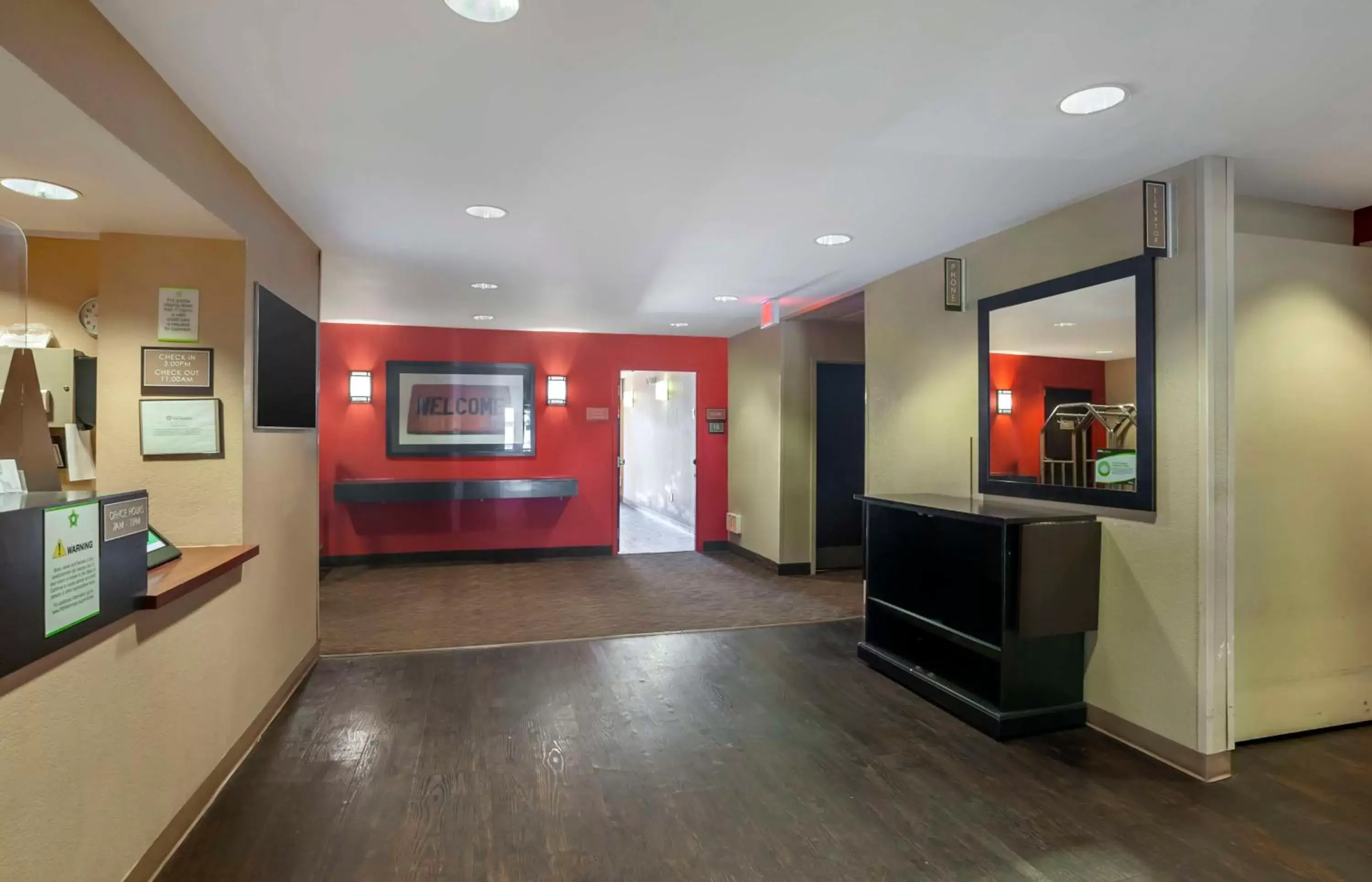 Lobby or reception, Lobby/Reception in Extended Stay America Suites - San Diego - Mission Valley - Stadium