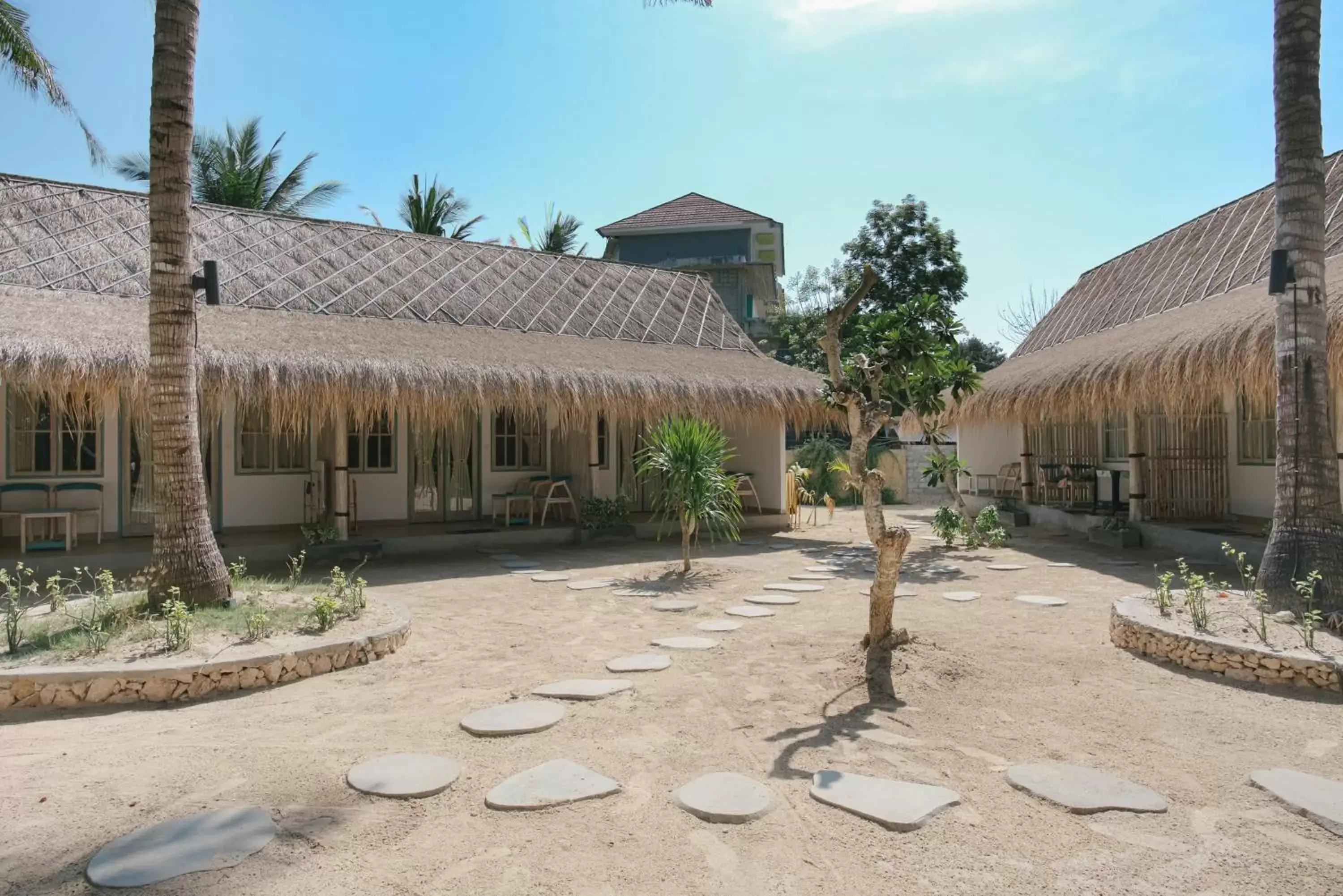 Garden, Property Building in Le Nusa Beach Club