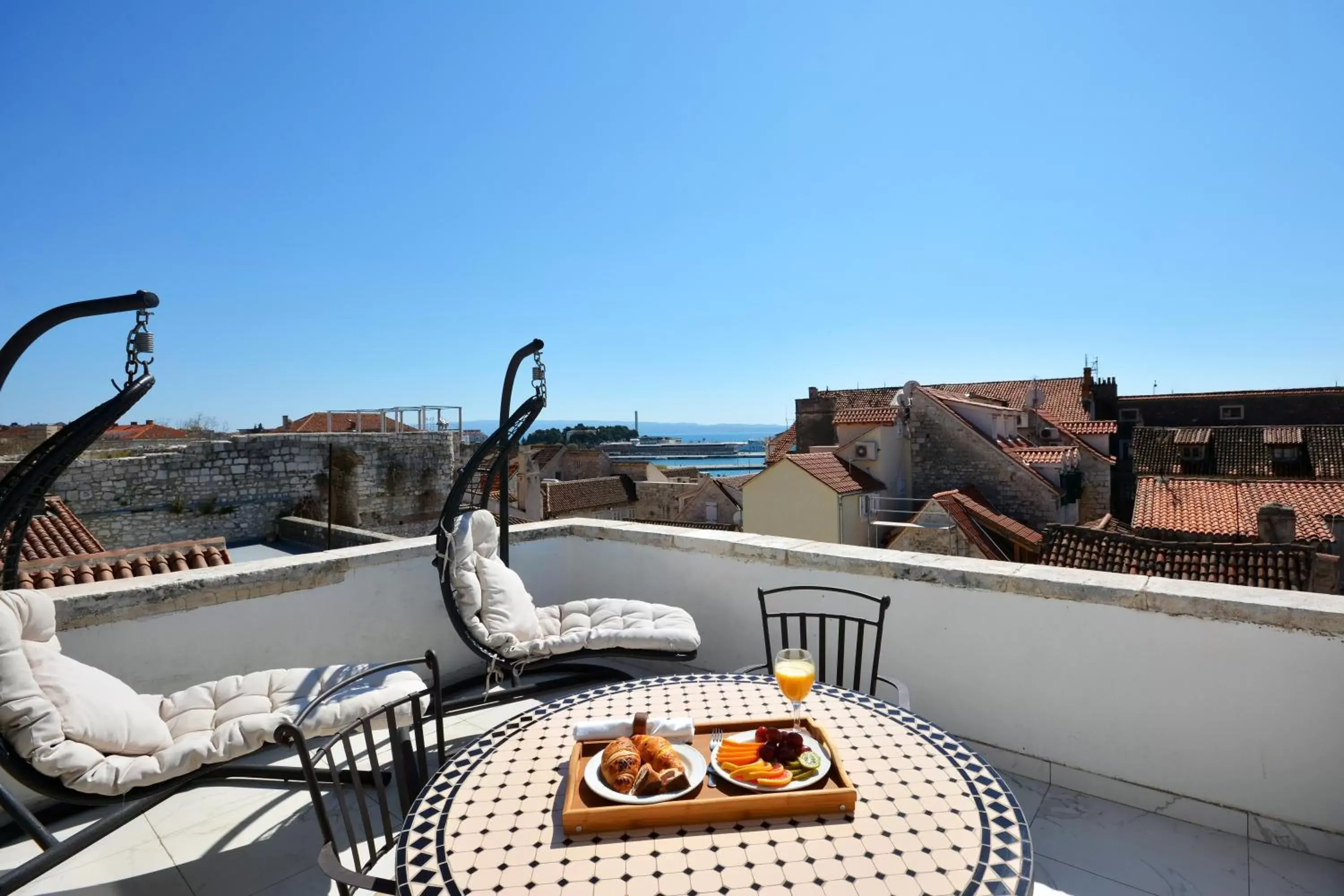 Balcony/Terrace in Jupiter Luxury Hotel