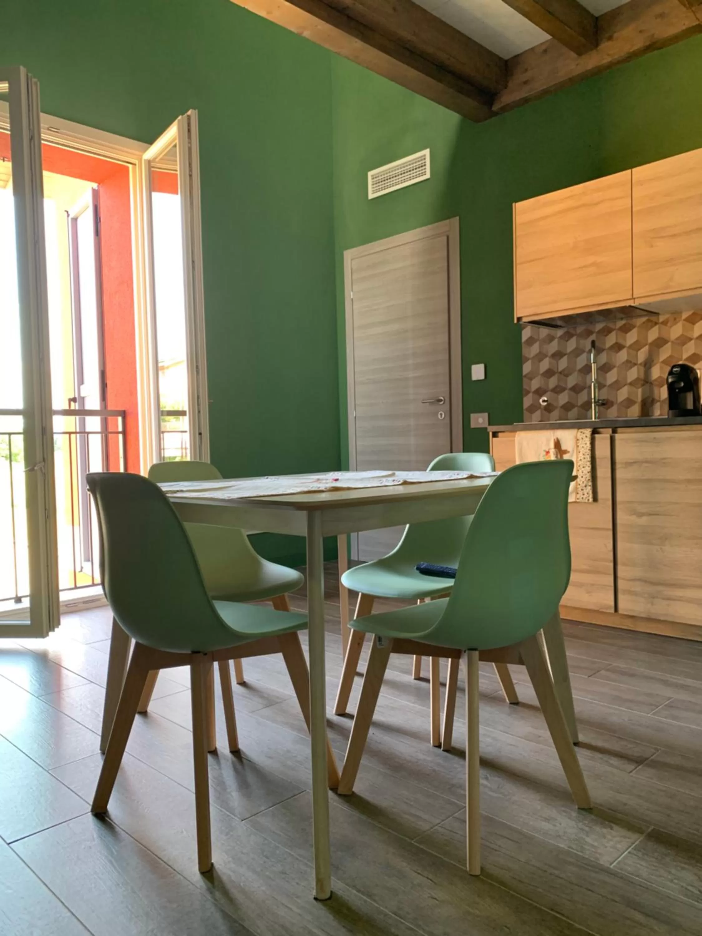 Dining Area in Sala dell Estate Guest House